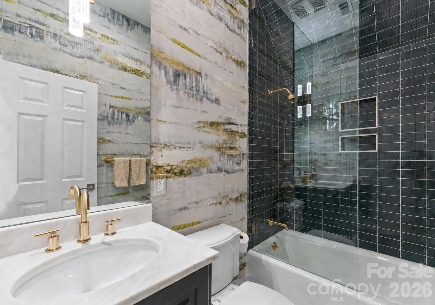 974 Queens Road Property Photo 31