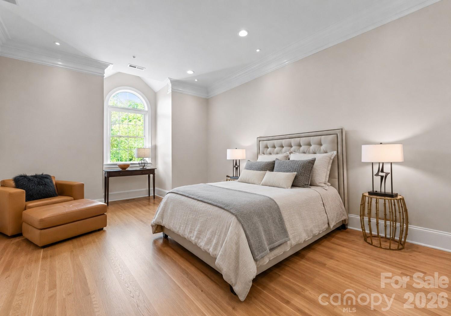 974 Queens Road Property Photo 32