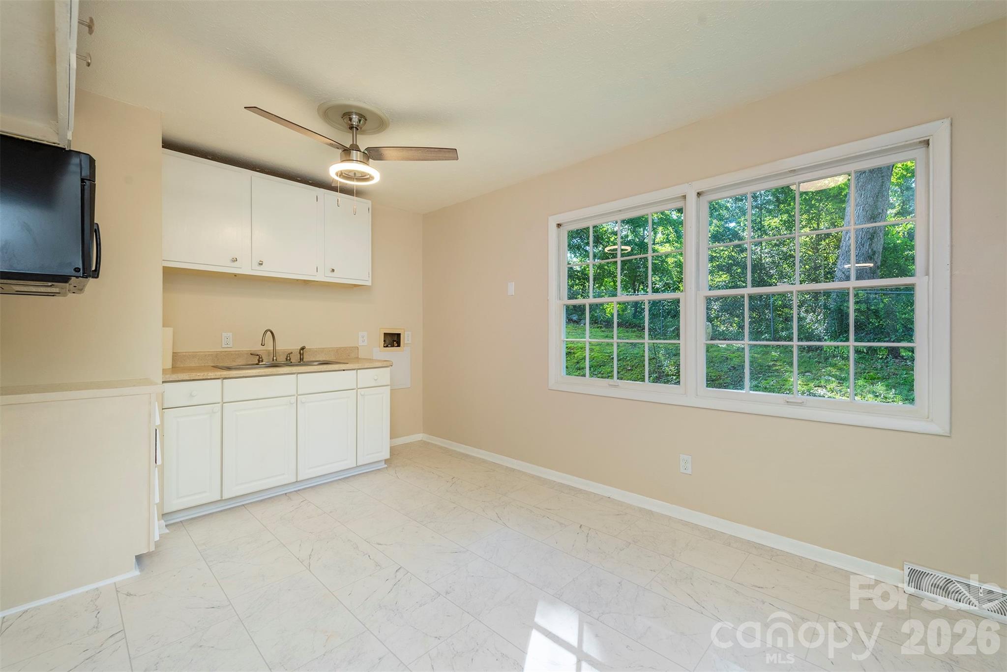 76 Maple Springs Road Property Photo 7