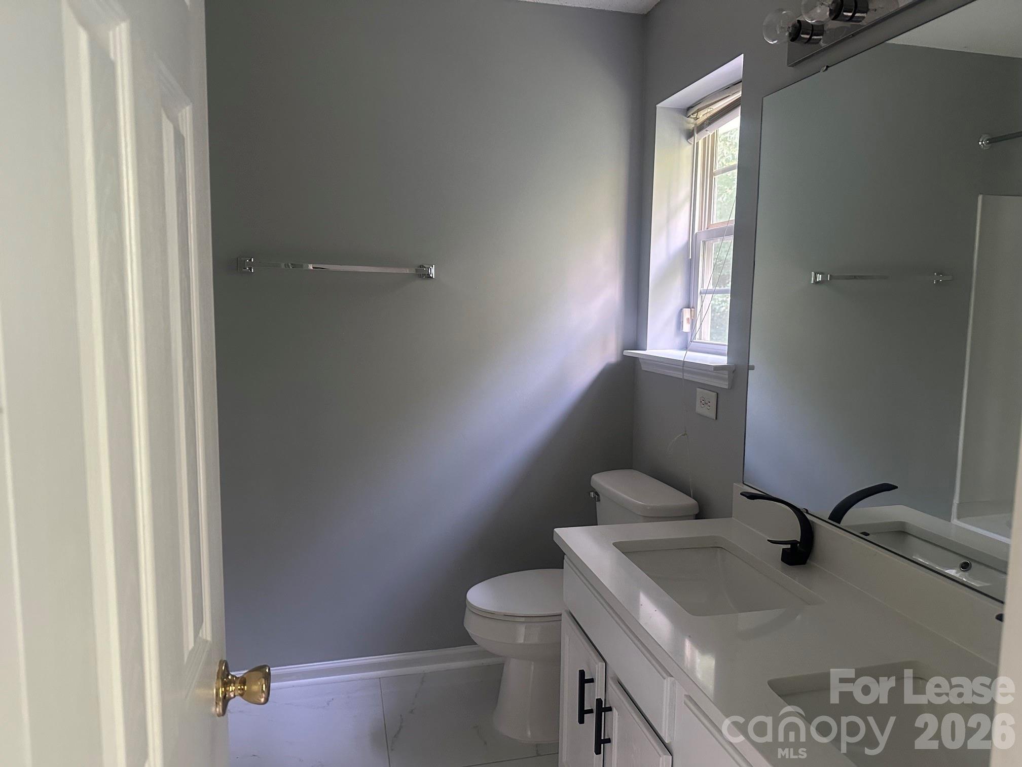 5209 Ficus Tree Lane Property Photo 7