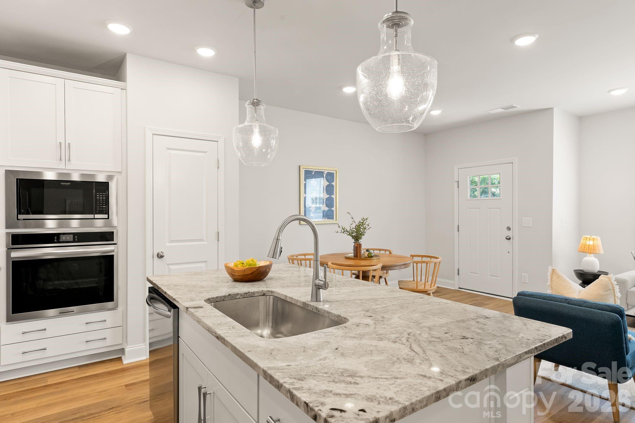 5012 Calvine Mill Way Property Photo 11