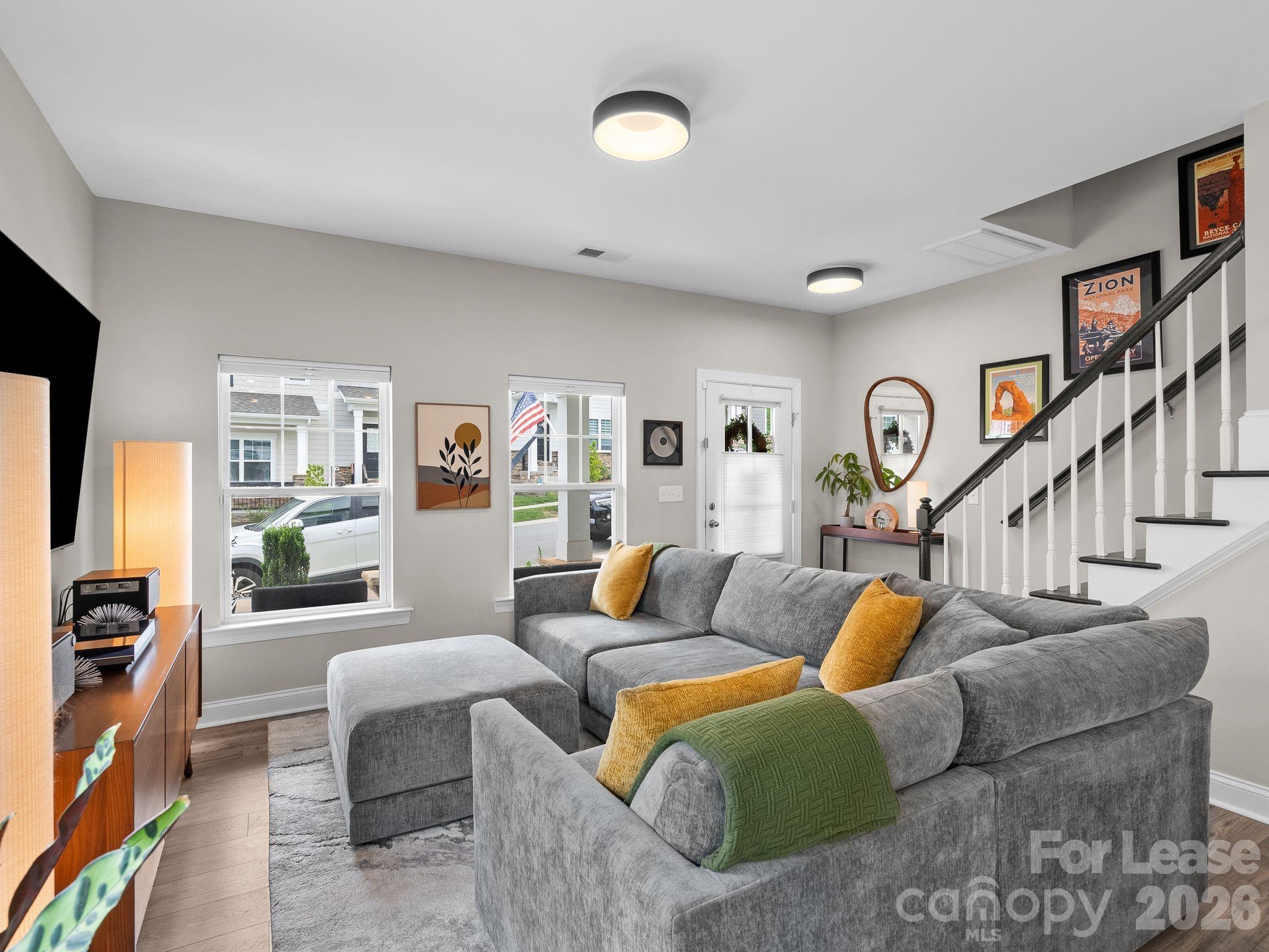 58 Walnut Springs Drive Property Photo 3