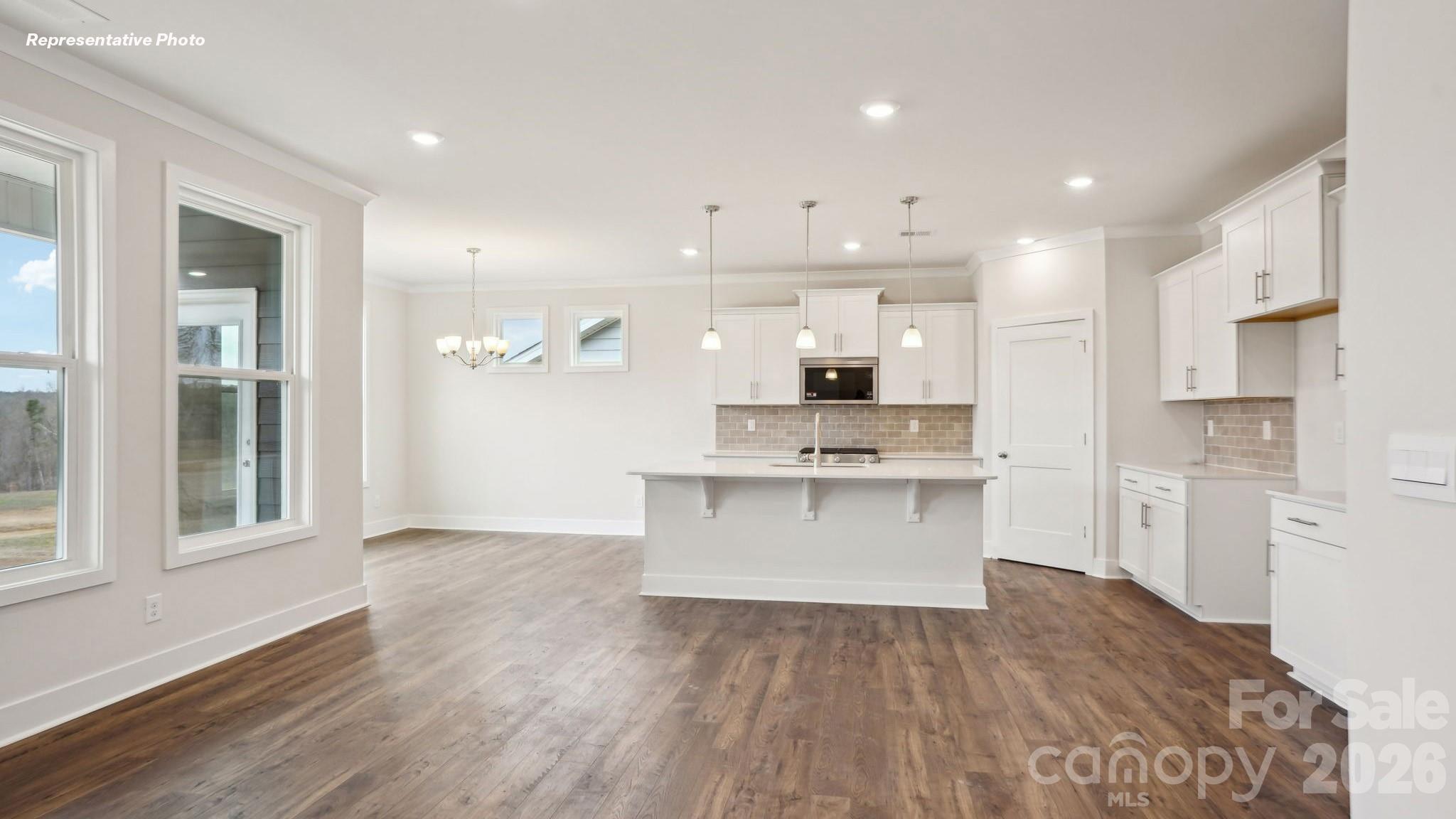3260 Oberon Street Property Photo 6