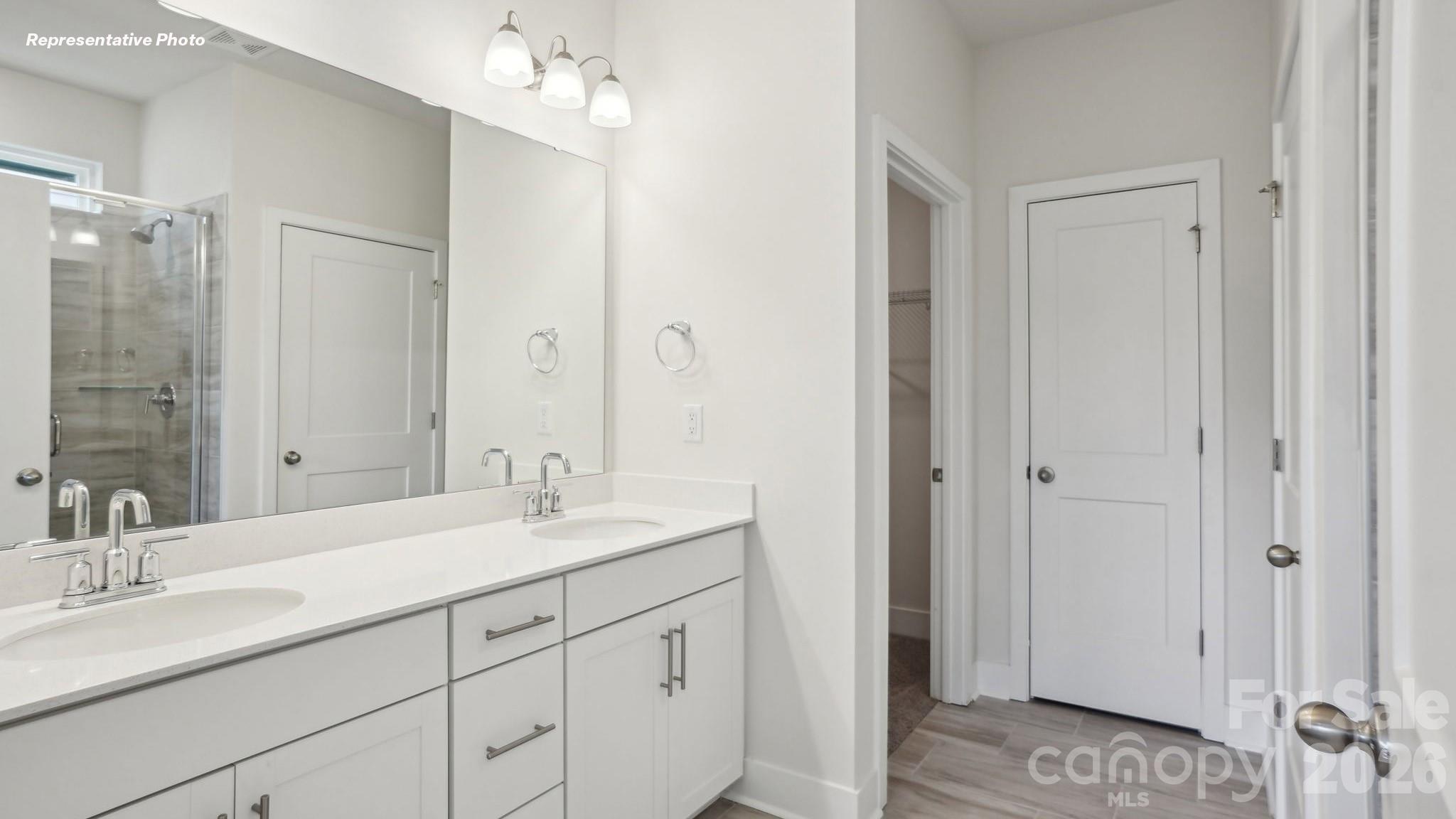 3260 Oberon Street Property Photo 15