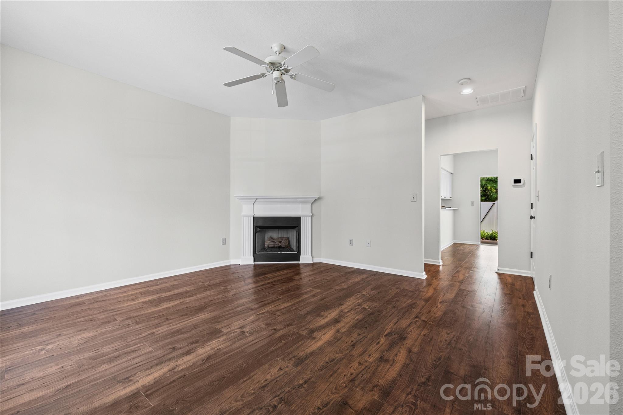 711 Stone Village Drive Property Photo 5