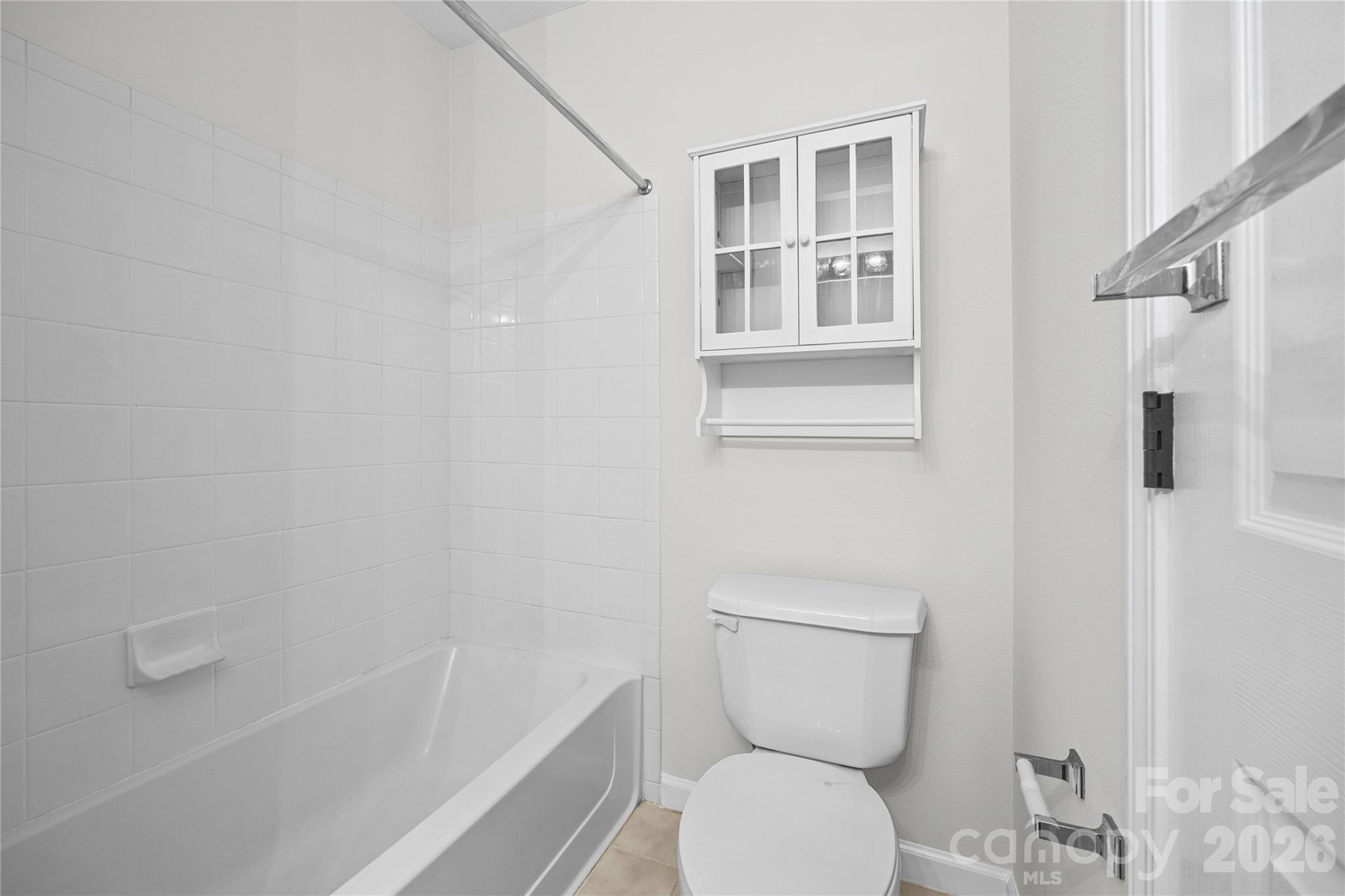 711 Stone Village Drive Property Photo 18