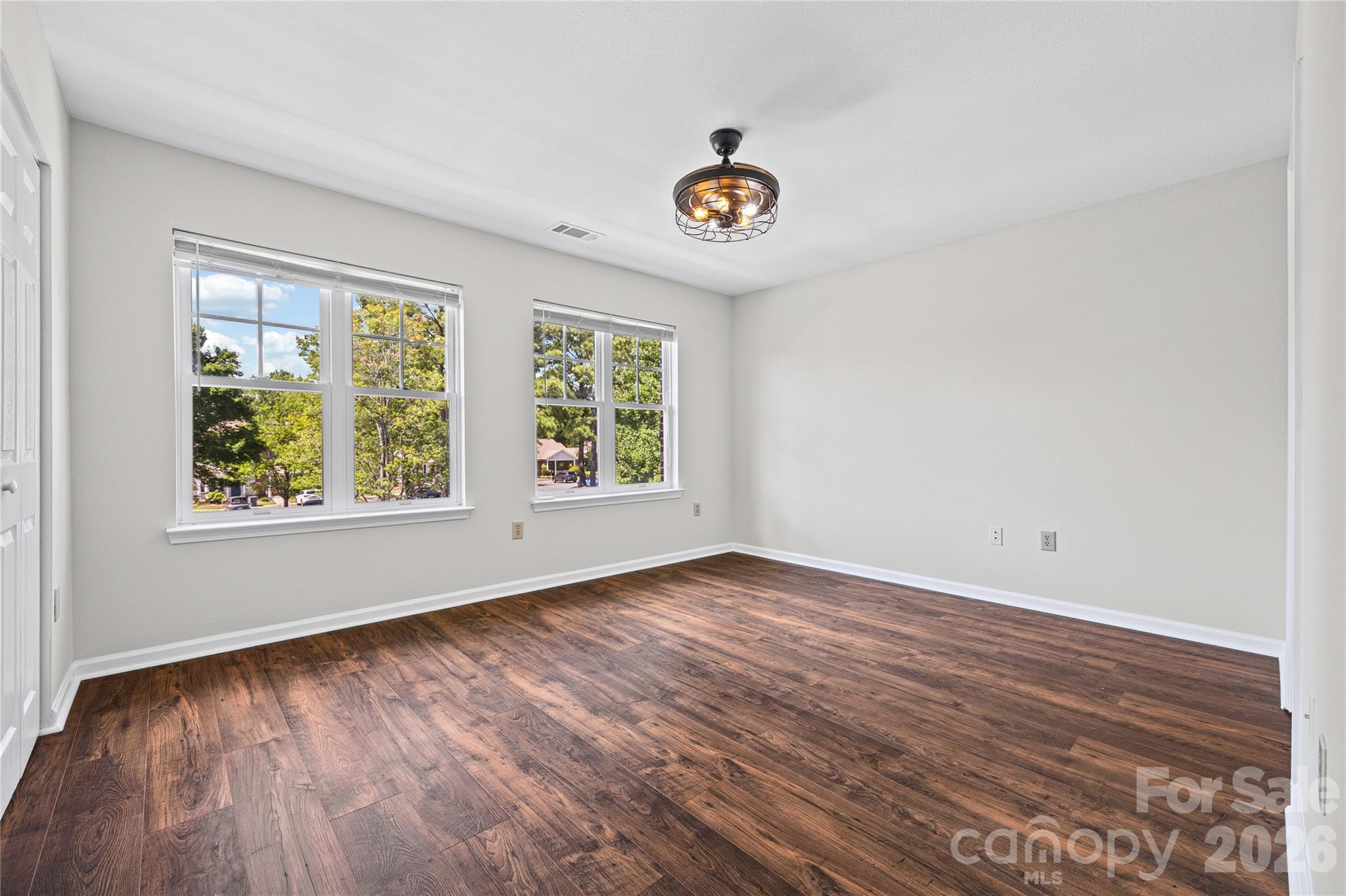 711 Stone Village Drive Property Photo 19
