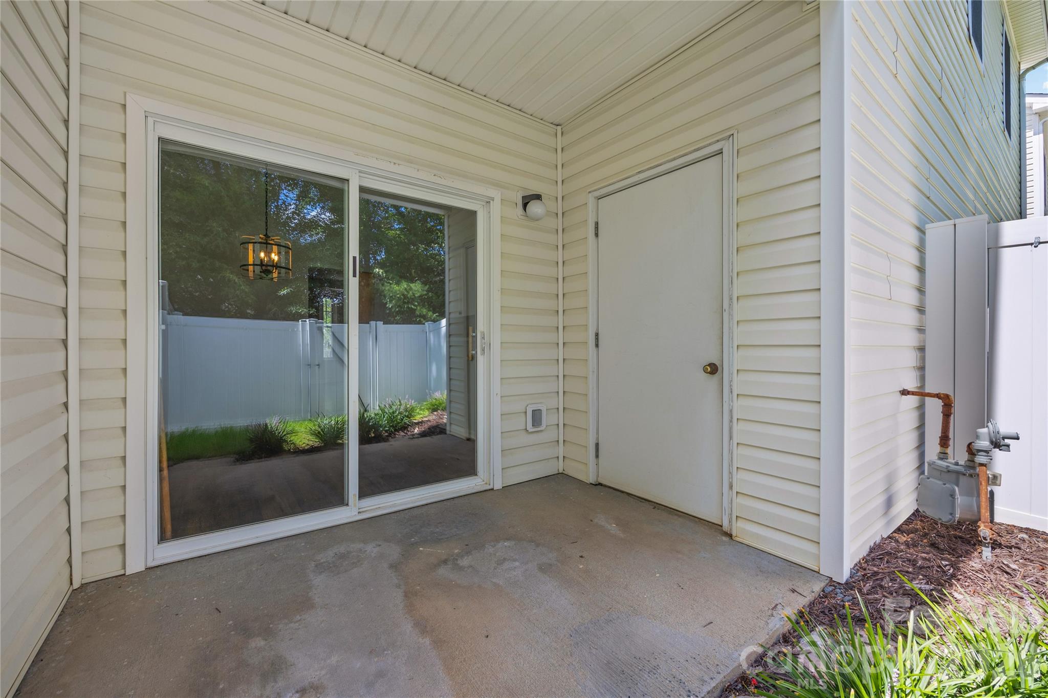 711 Stone Village Drive Property Photo 26