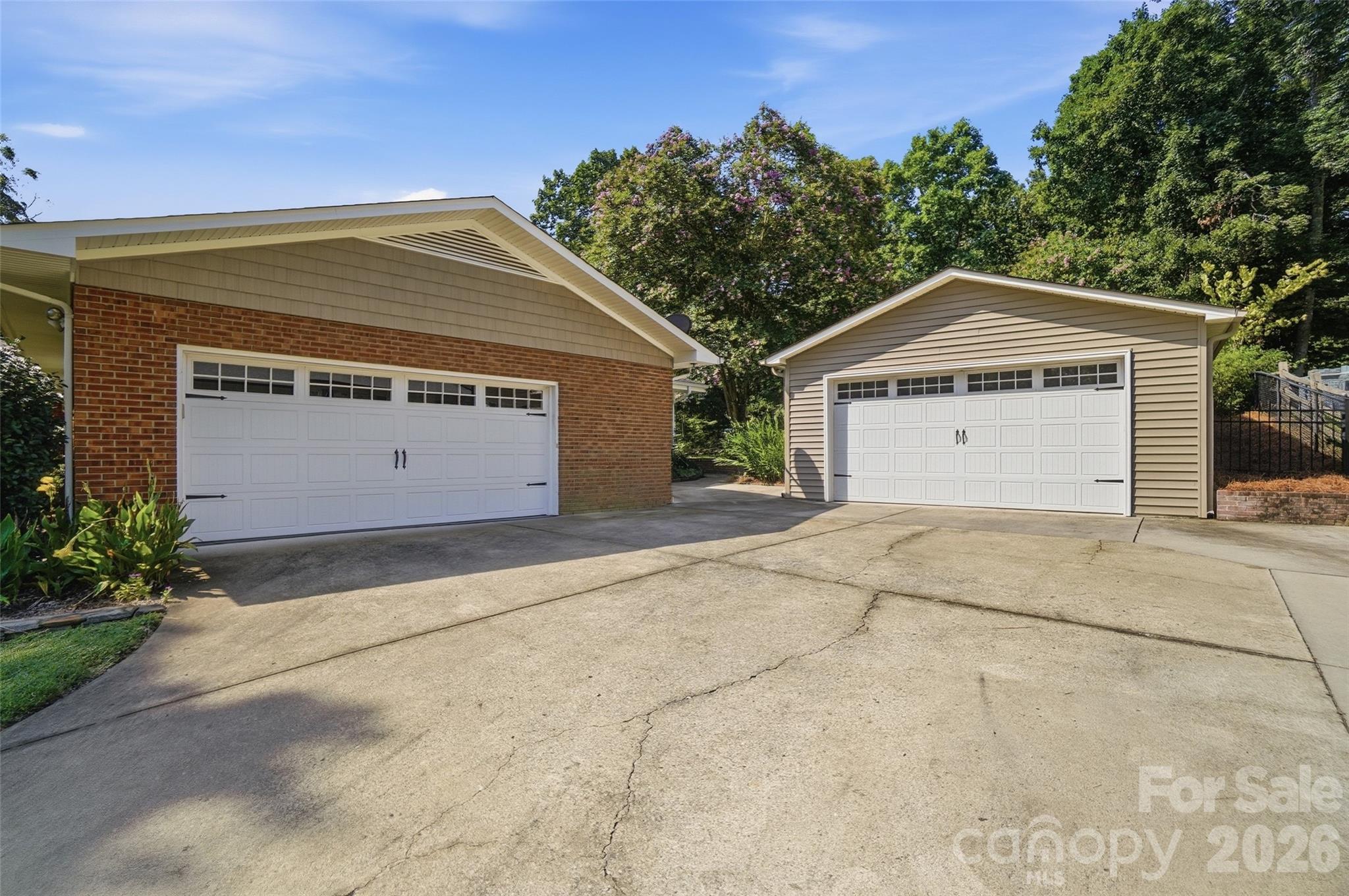 3282 Woodchuck Drive Property Photo 6