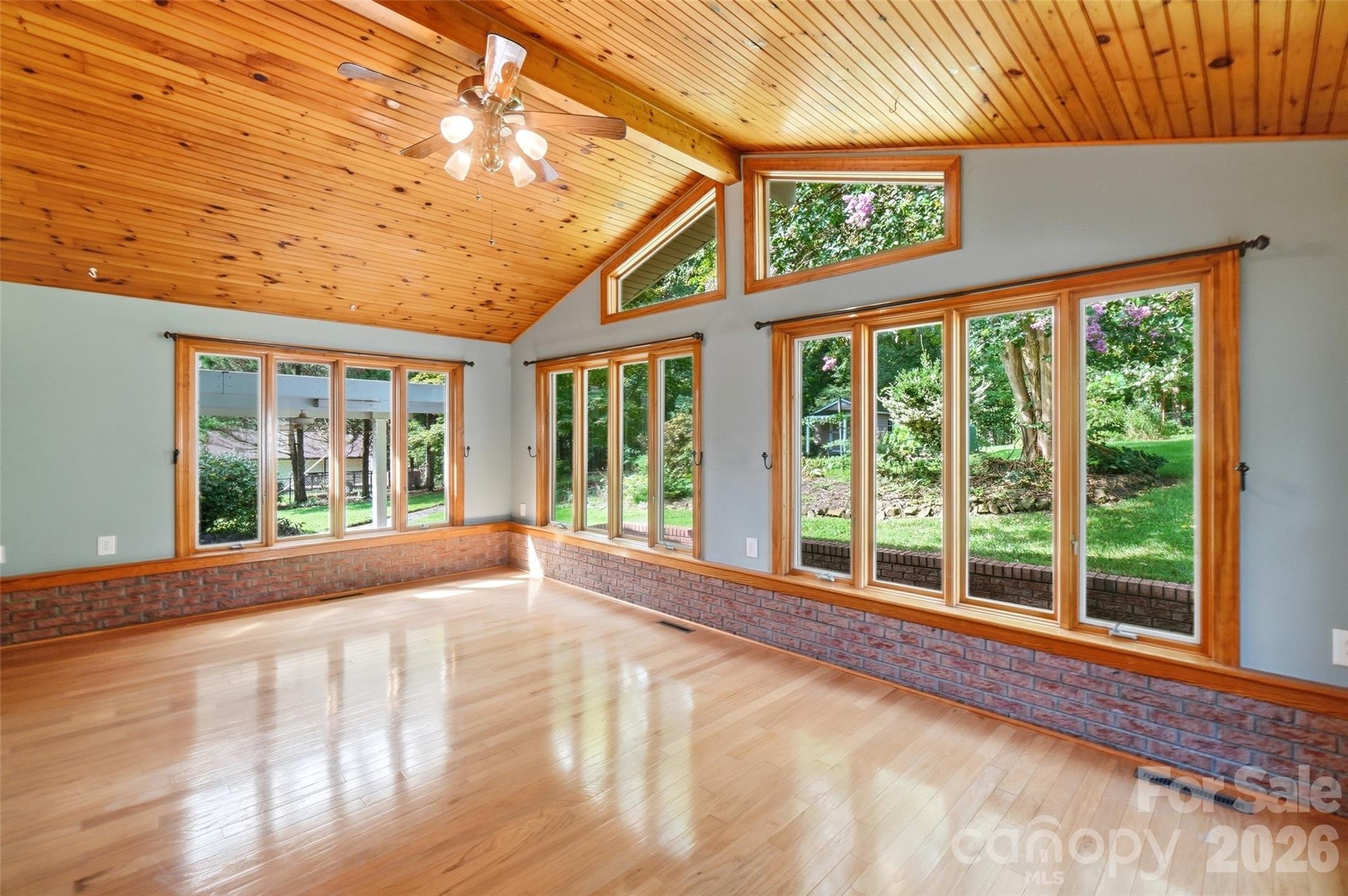 3282 Woodchuck Drive Property Photo 18