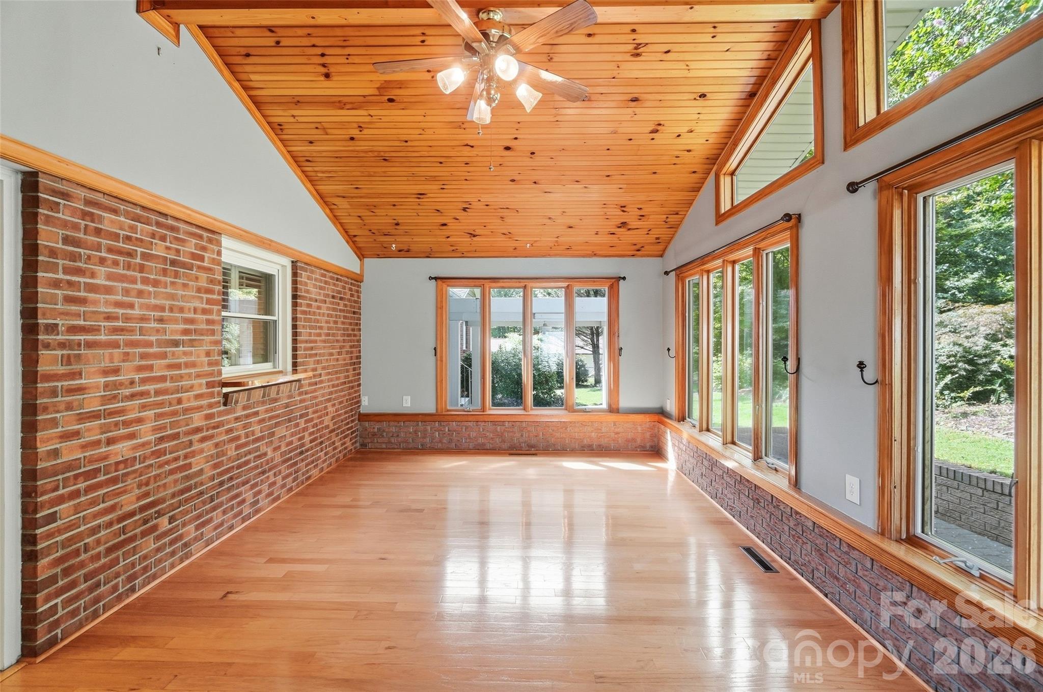 3282 Woodchuck Drive Property Photo 21