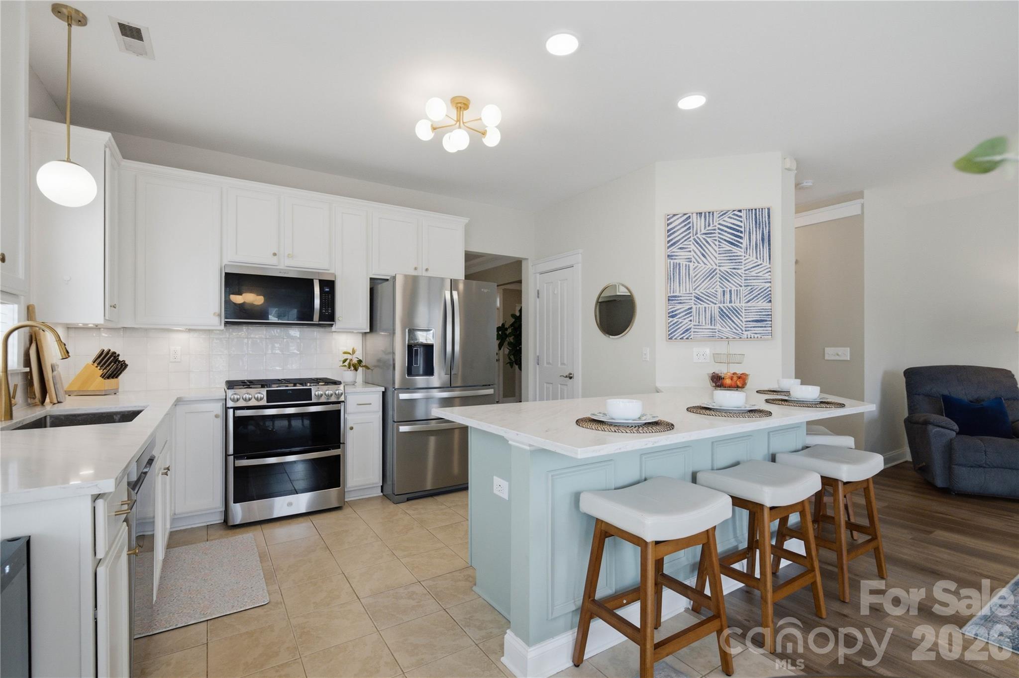 15732 Millbank Street Property Photo 11