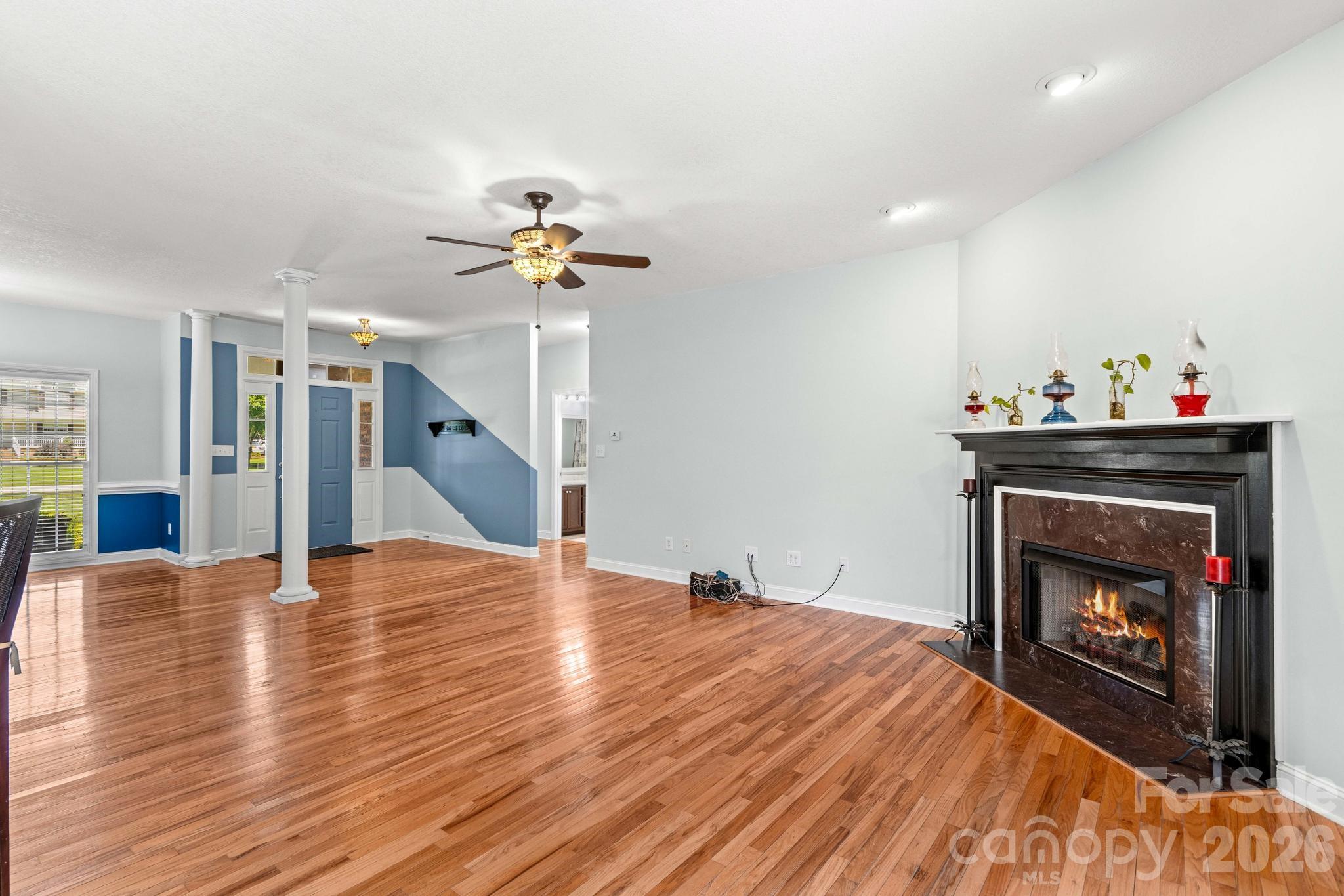 276 Falcon Crest Lane Property Photo 10