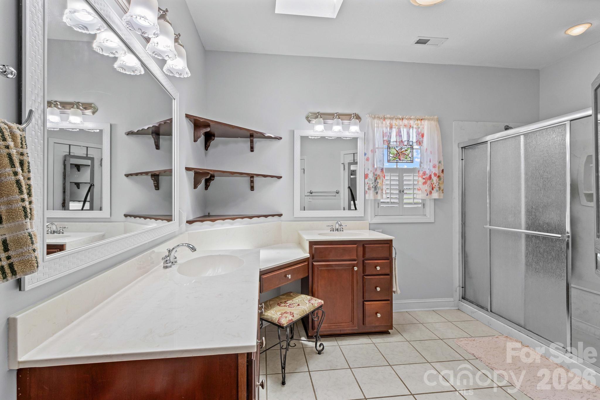 276 Falcon Crest Lane Property Photo 19