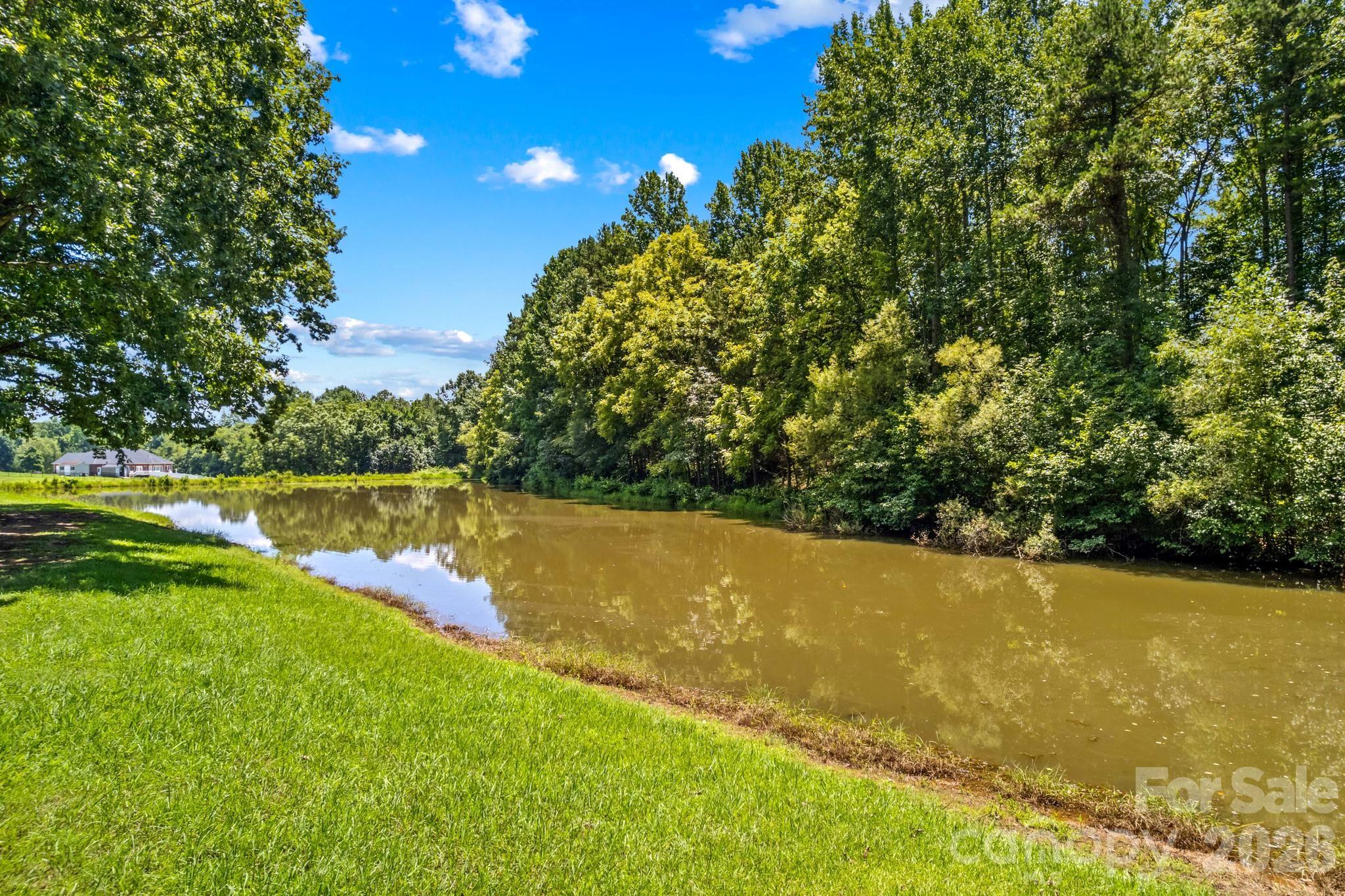 276 Falcon Crest Lane Property Photo 45