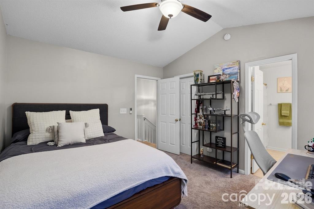 12350 Hennigan Place Lane Property Photo 11