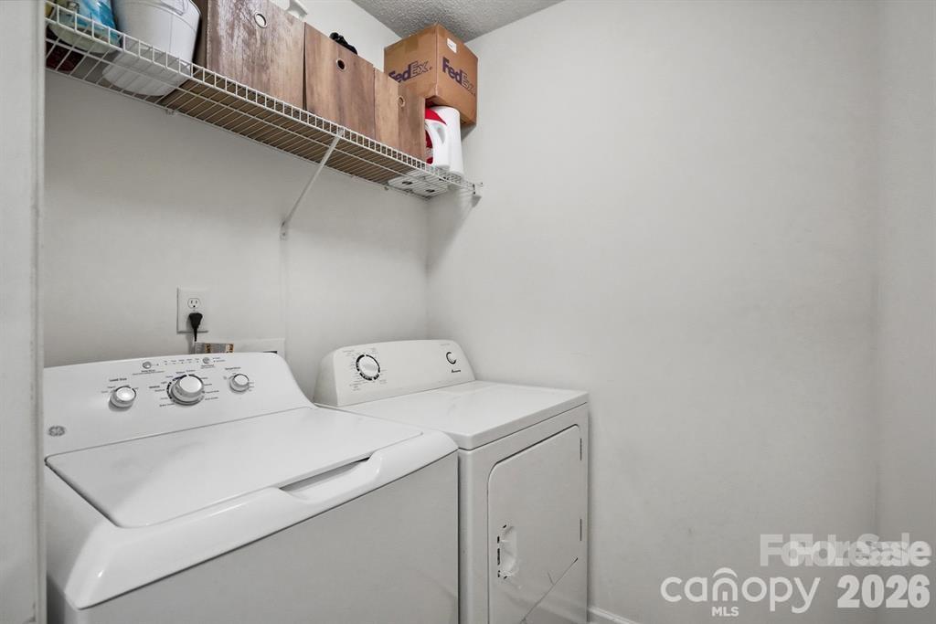 12350 Hennigan Place Lane Property Photo 13