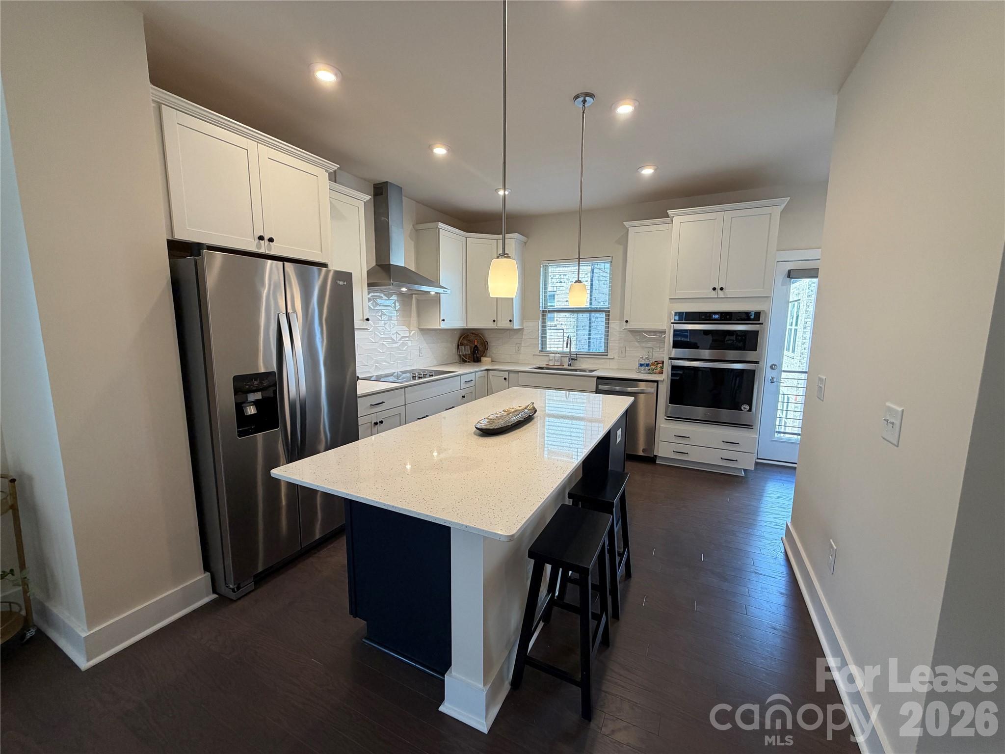 16034 Roscoe Lane Property Photo 3