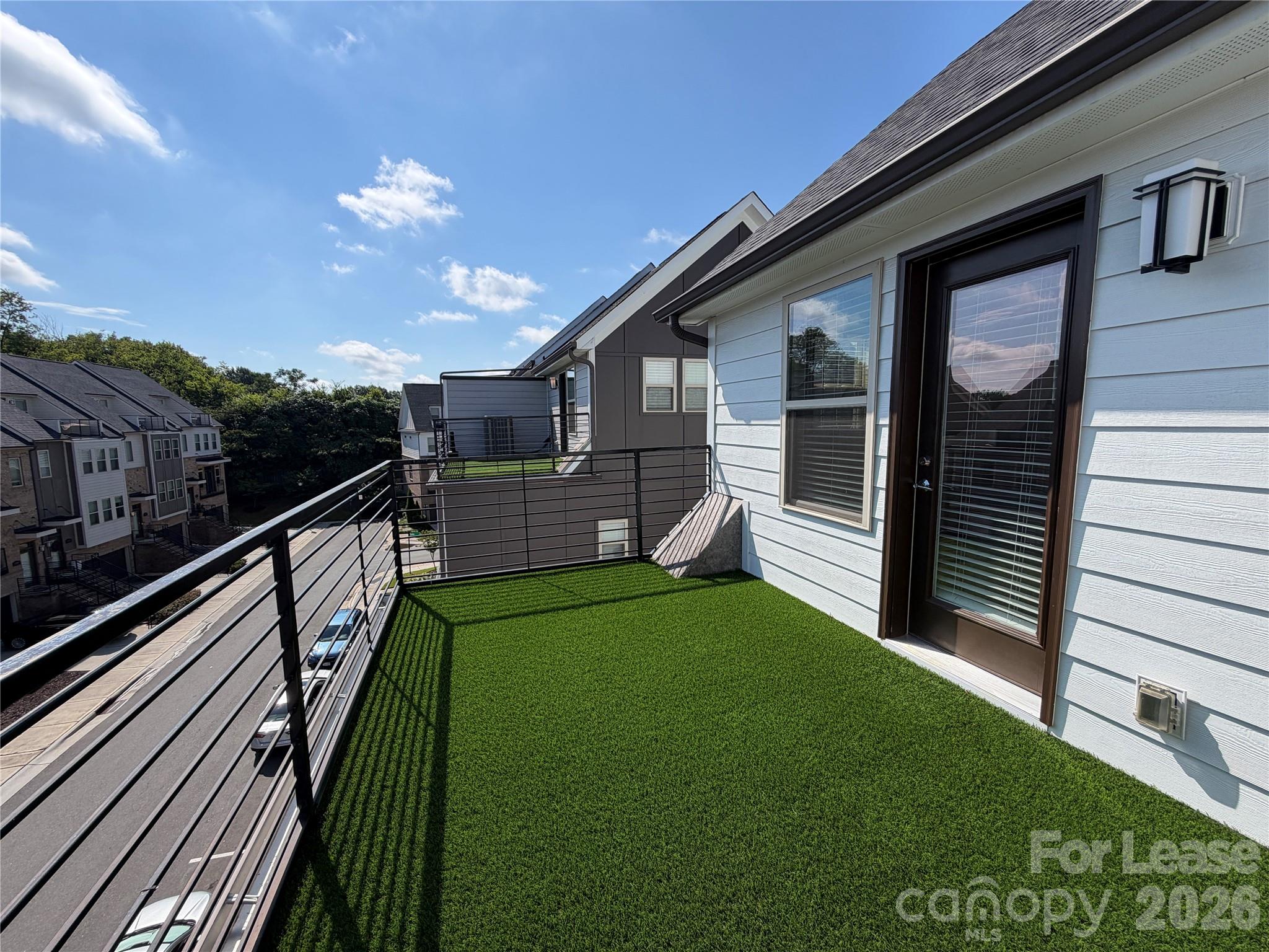 16034 Roscoe Lane Property Photo 13
