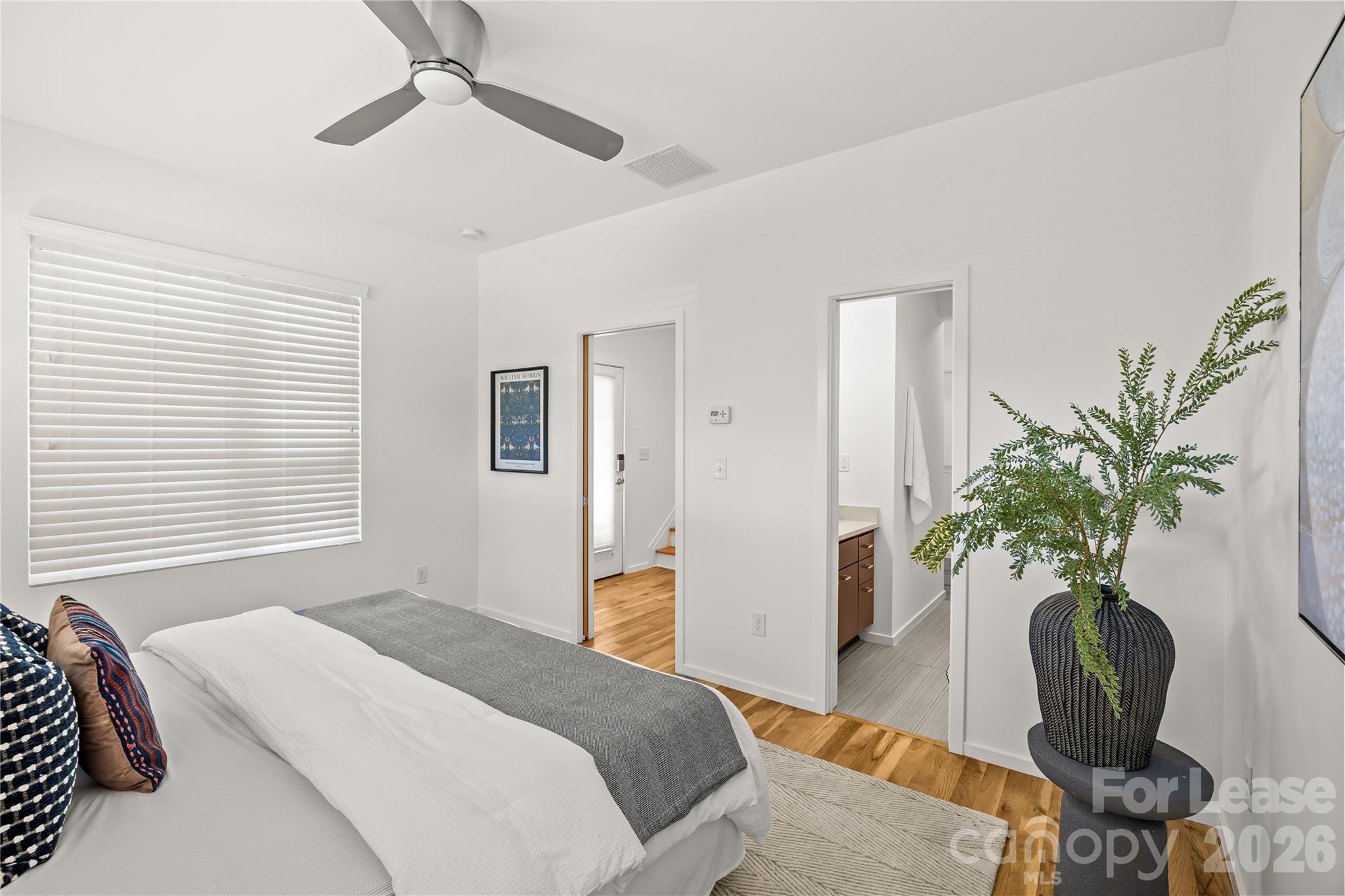 918 Greenleaf Avenue Property Photo 10