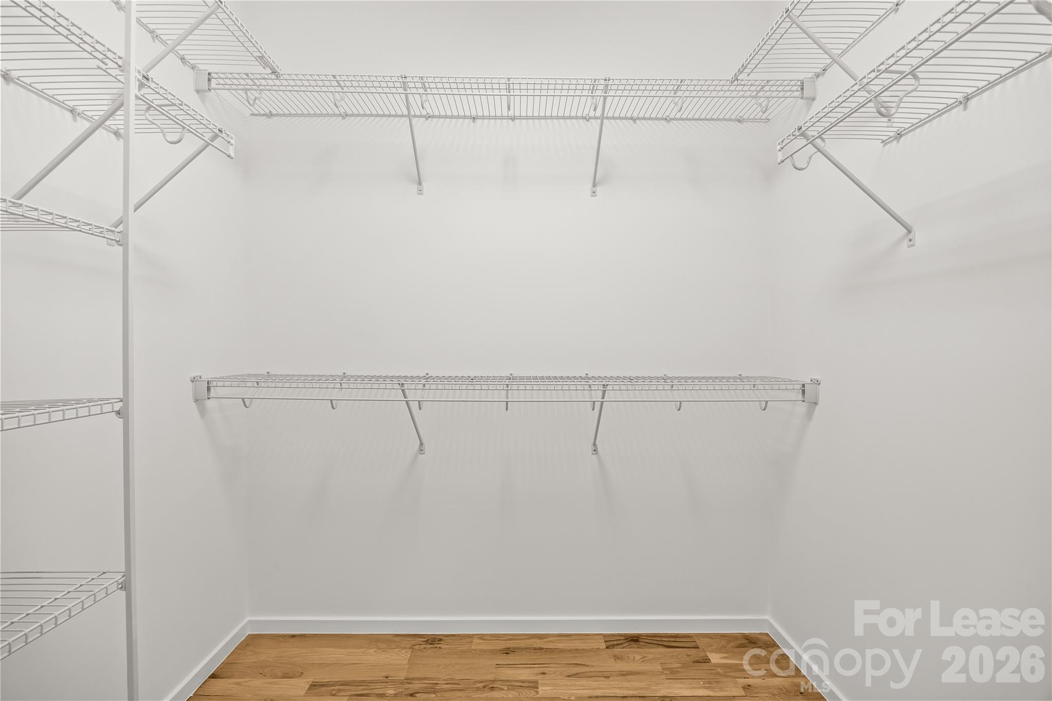 918 Greenleaf Avenue Property Photo 12