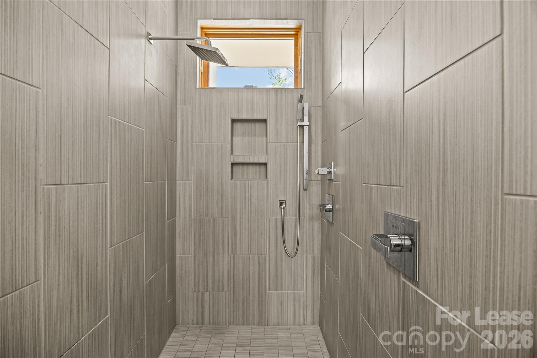 918 Greenleaf Avenue Property Photo 28