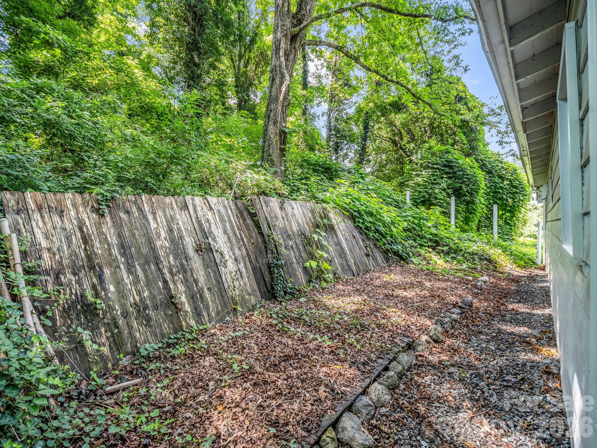 333 N Meridian Street Property Photo 8