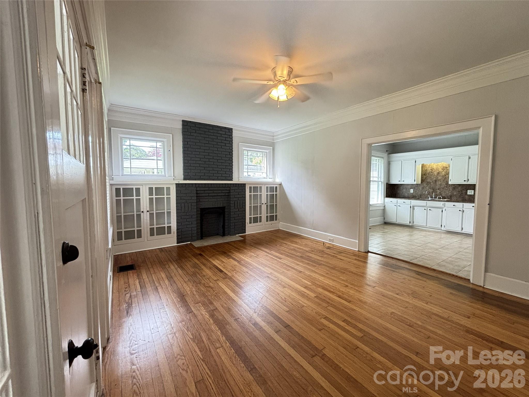 629 N Cedar Street Property Photo 2
