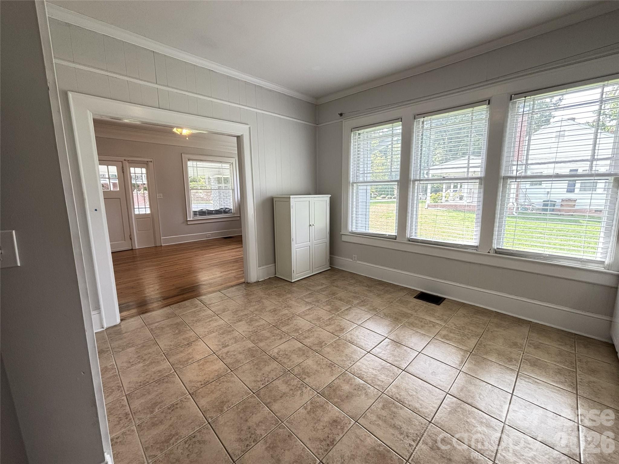 629 N Cedar Street Property Photo 6