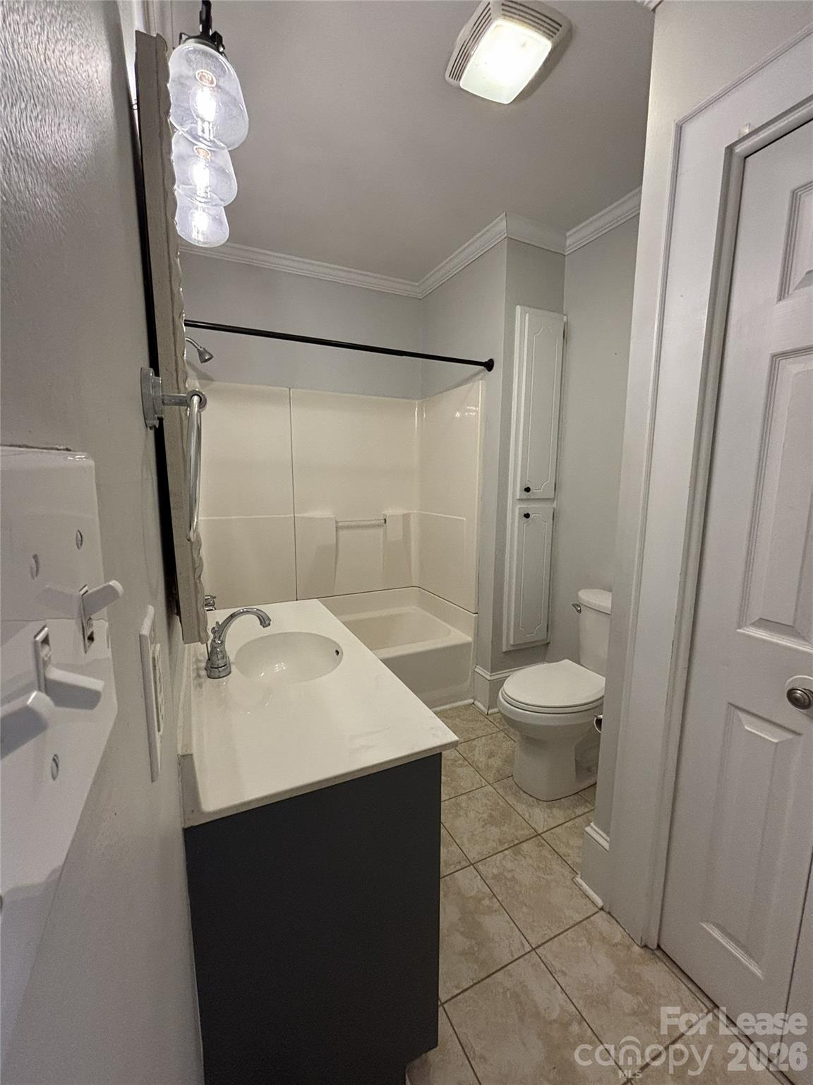 629 N Cedar Street Property Photo 13