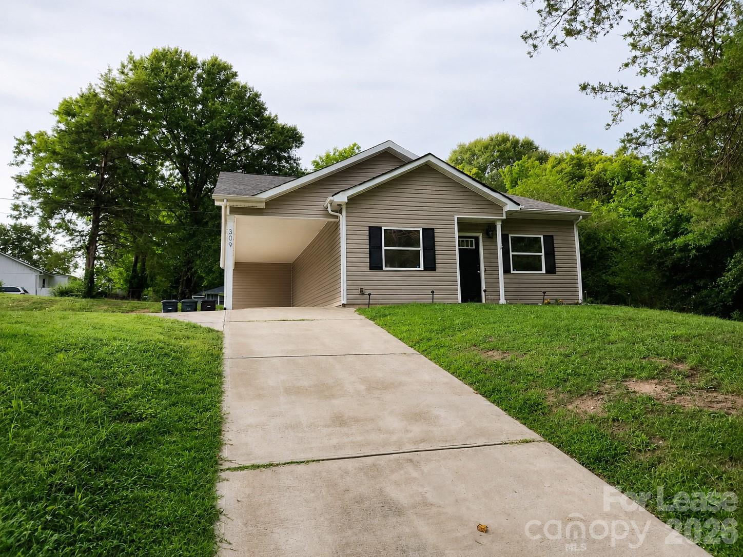 309 James Street Property Photo 2