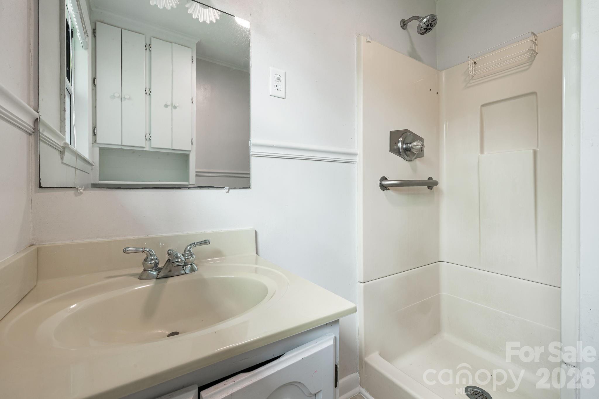 48 Carrier Street Property Photo 15