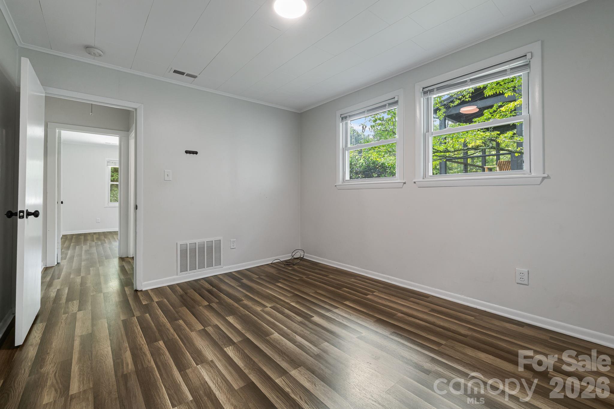 48 Carrier Street Property Photo 17