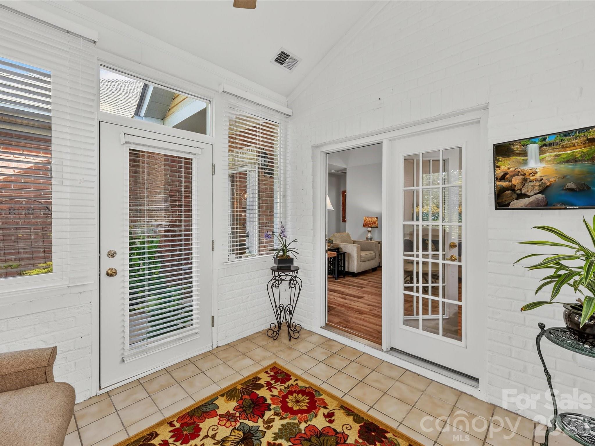 8316 Olde Troon Drive Property Photo 17