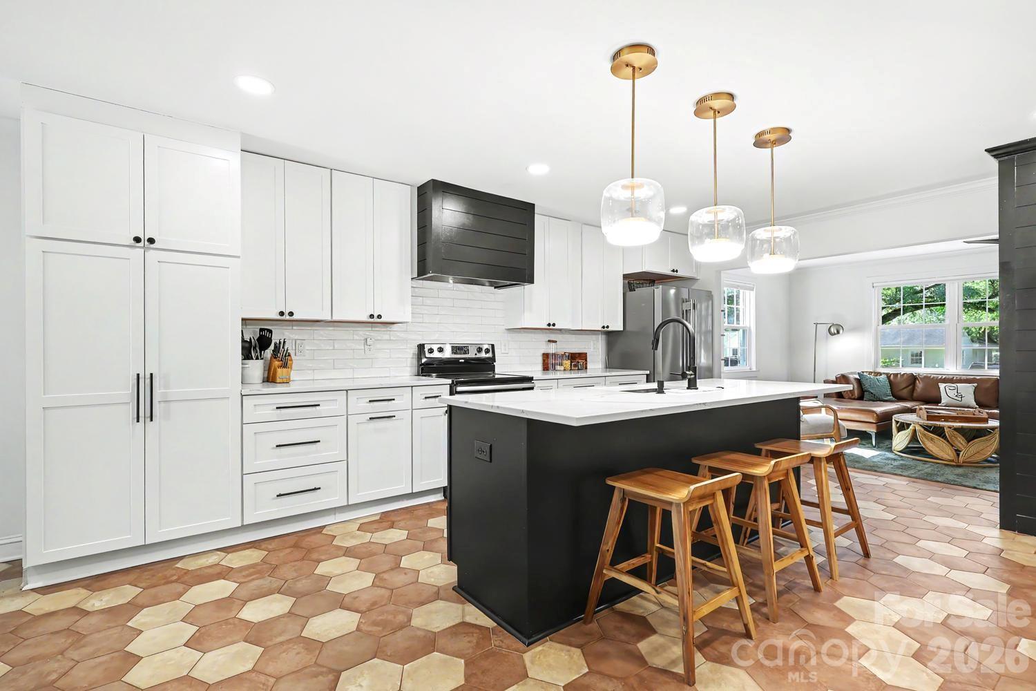 1333 Cortland Road Property Photo 10