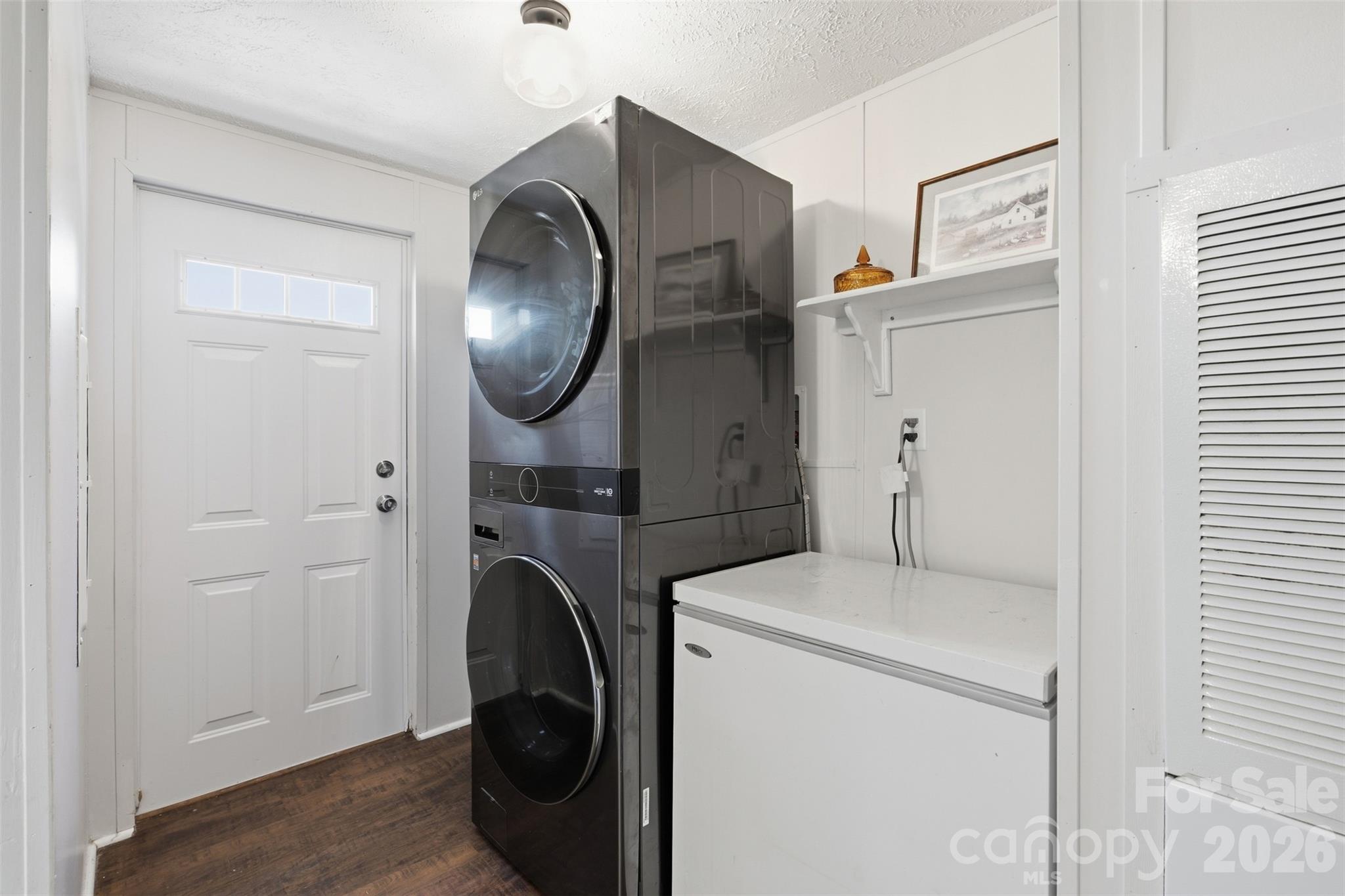 2400 Rock Road Property Photo 24