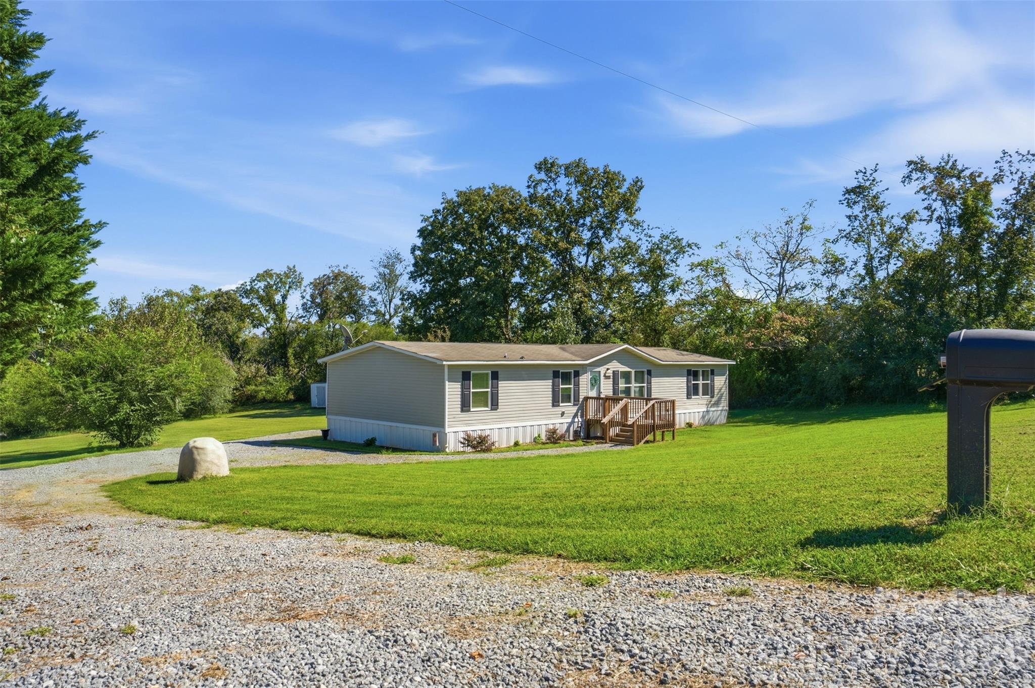 2400 Rock Road Property Photo 32