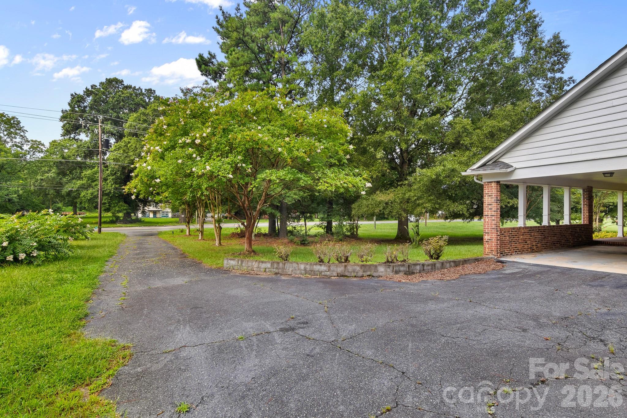 7809, 7837 Lawyers Road Property Photo 17