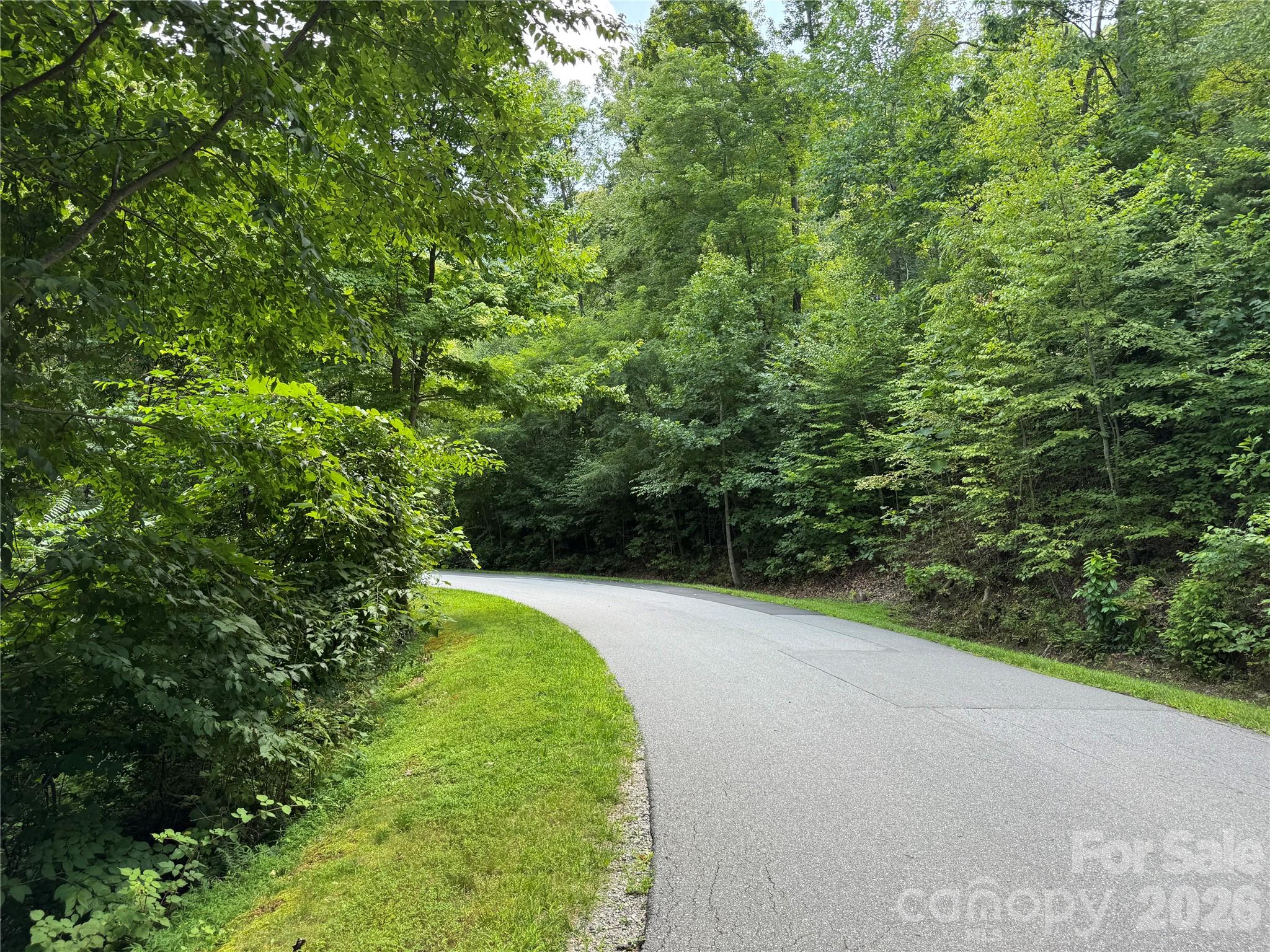 97 High Hickory Trail 2 Property Photo 15