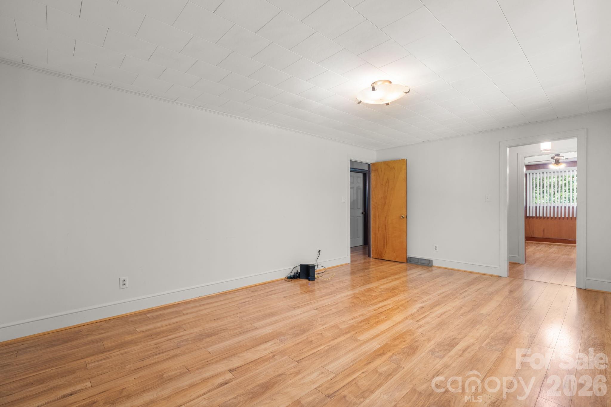 4370 Dynasty Lane Property Photo 5