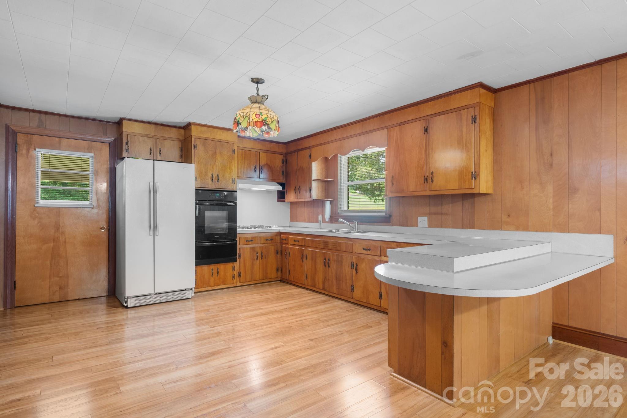 4370 Dynasty Lane Property Photo 7
