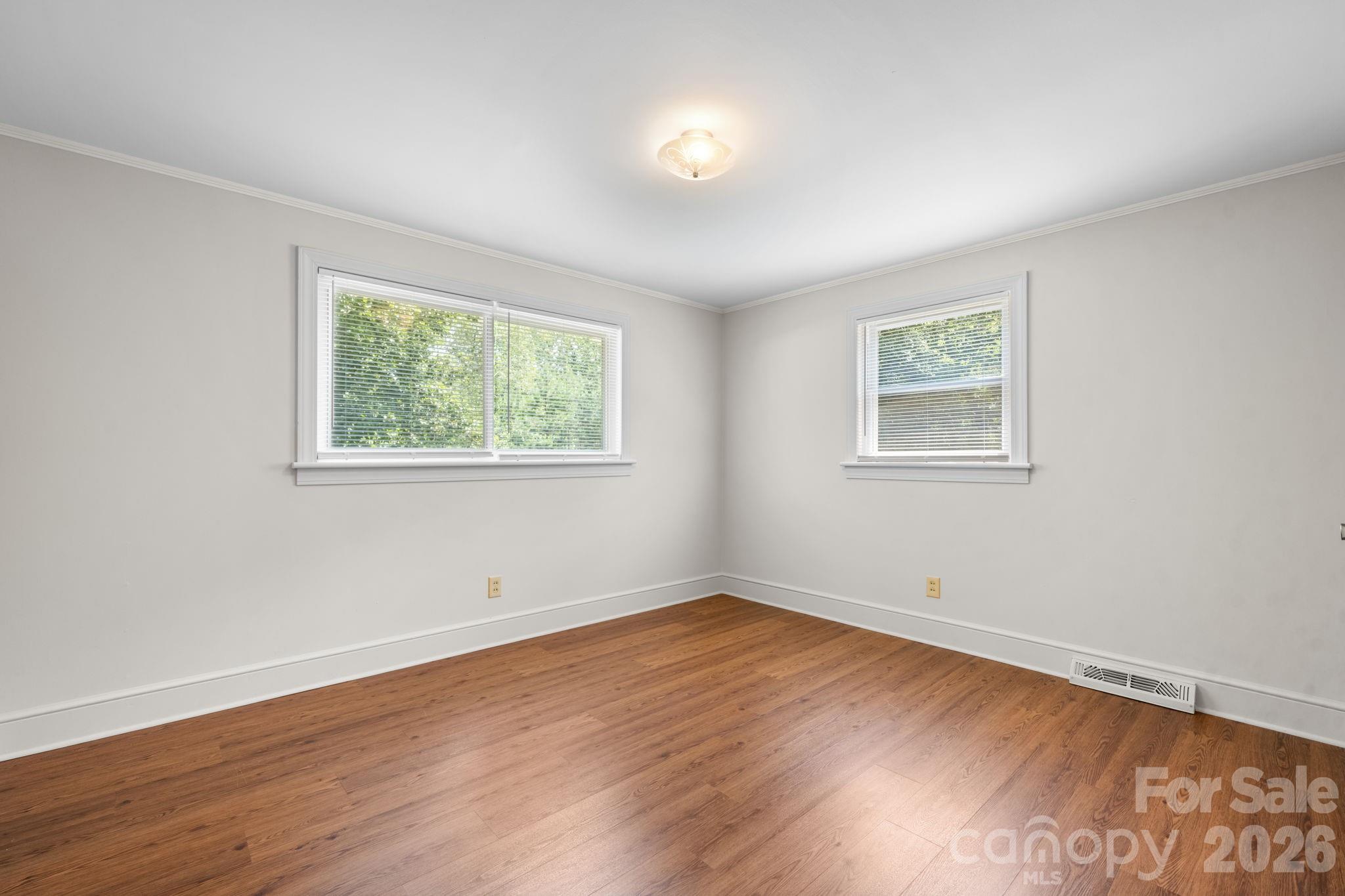 4370 Dynasty Lane Property Photo 12