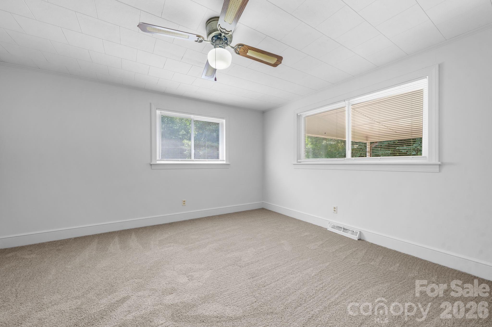4370 Dynasty Lane Property Photo 15