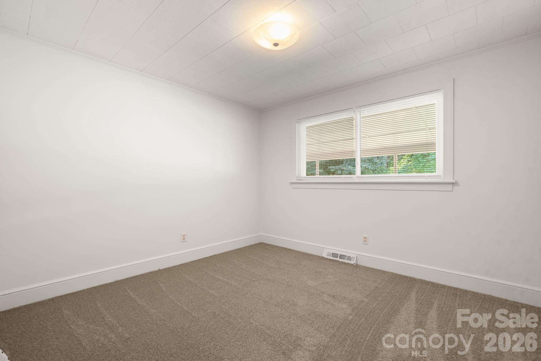 4370 Dynasty Lane Property Photo 17