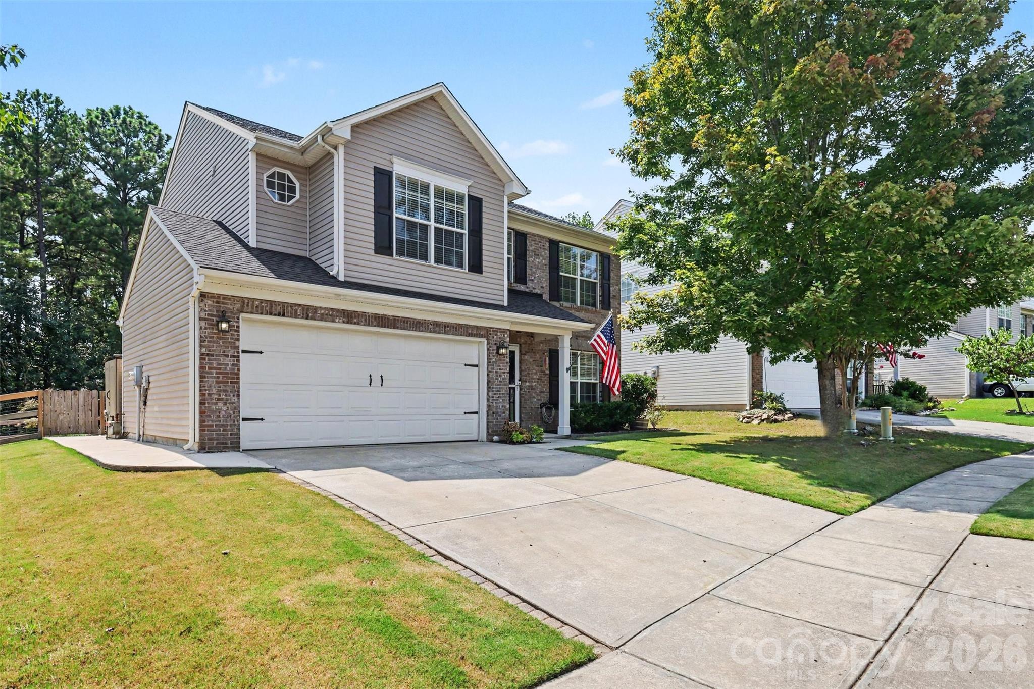 7674 Black Hawk Lane Property Photo 2