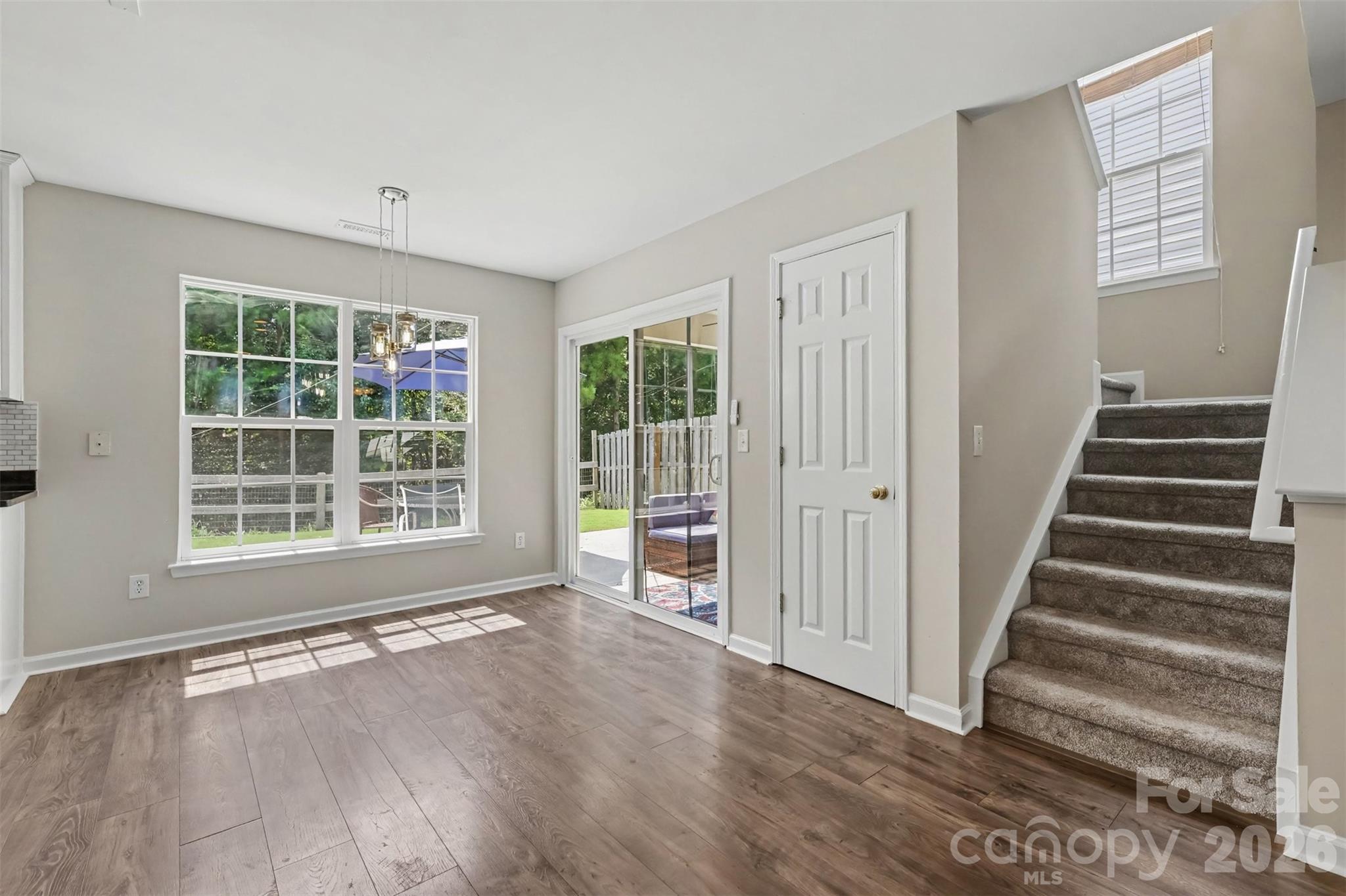 7674 Black Hawk Lane Property Photo 8