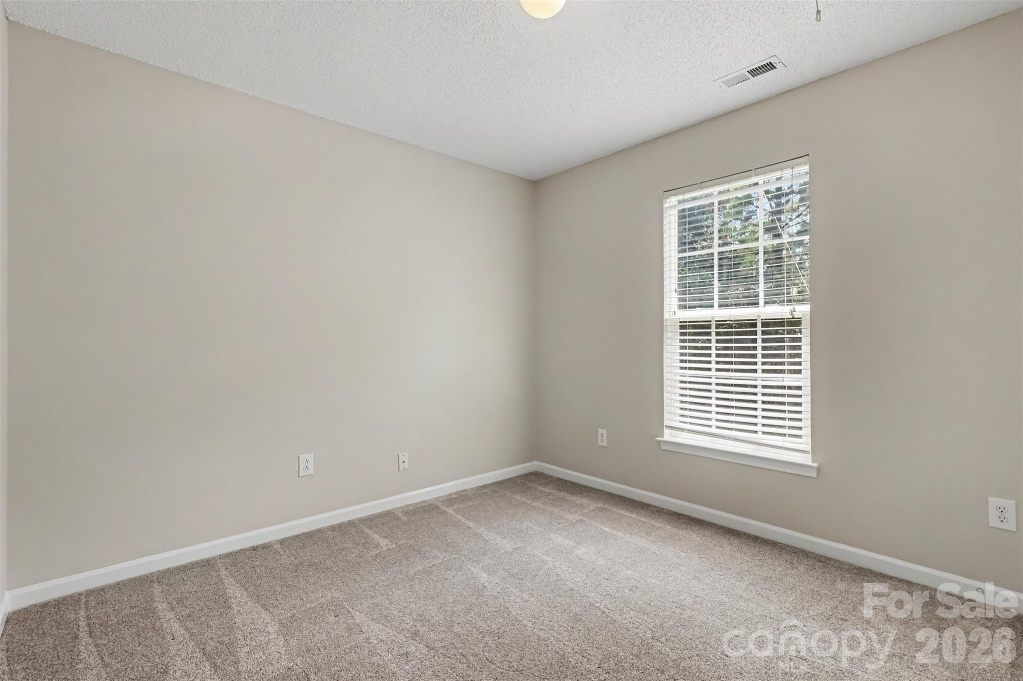 7674 Black Hawk Lane Property Photo 21