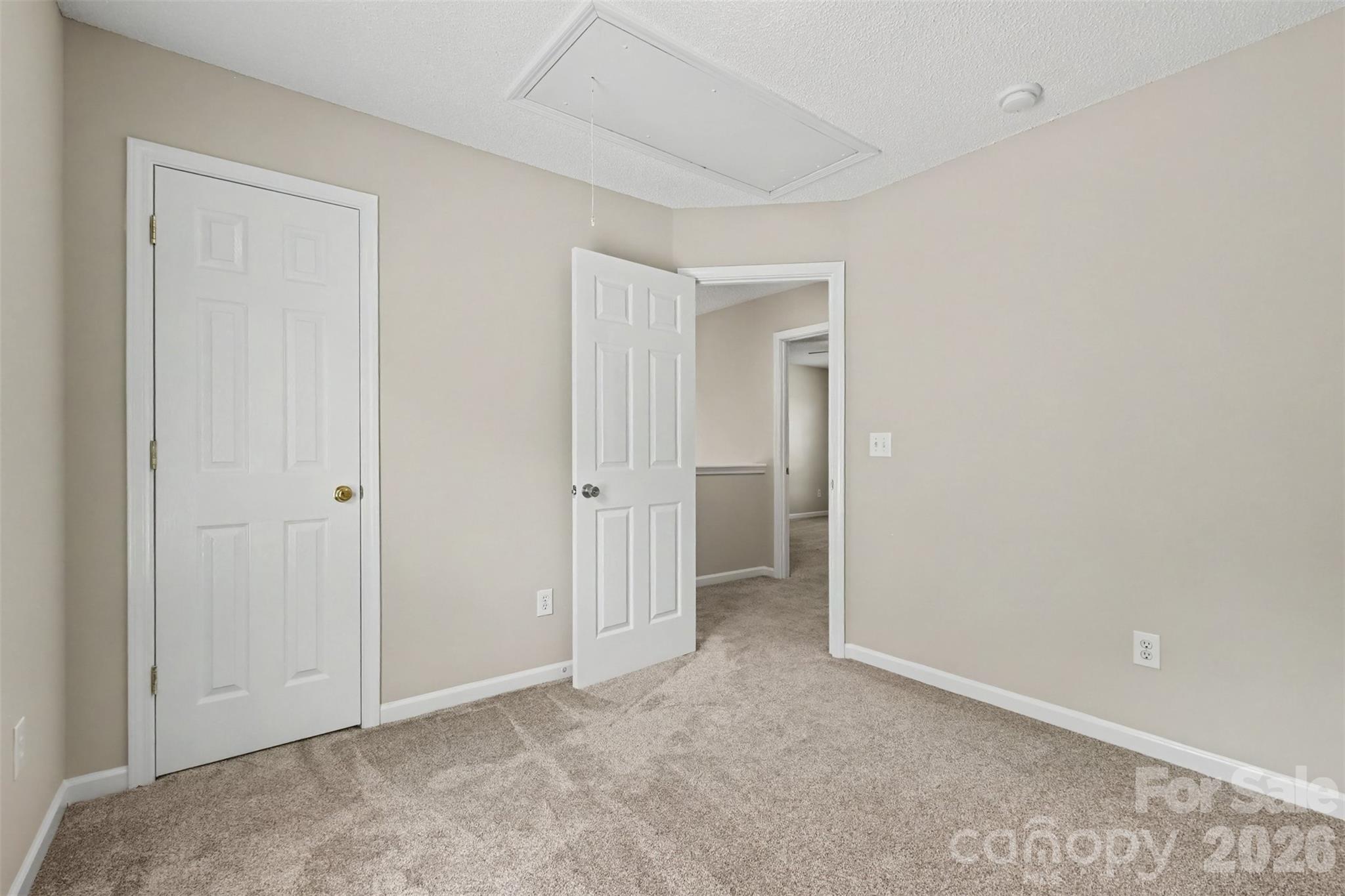 7674 Black Hawk Lane Property Photo 22