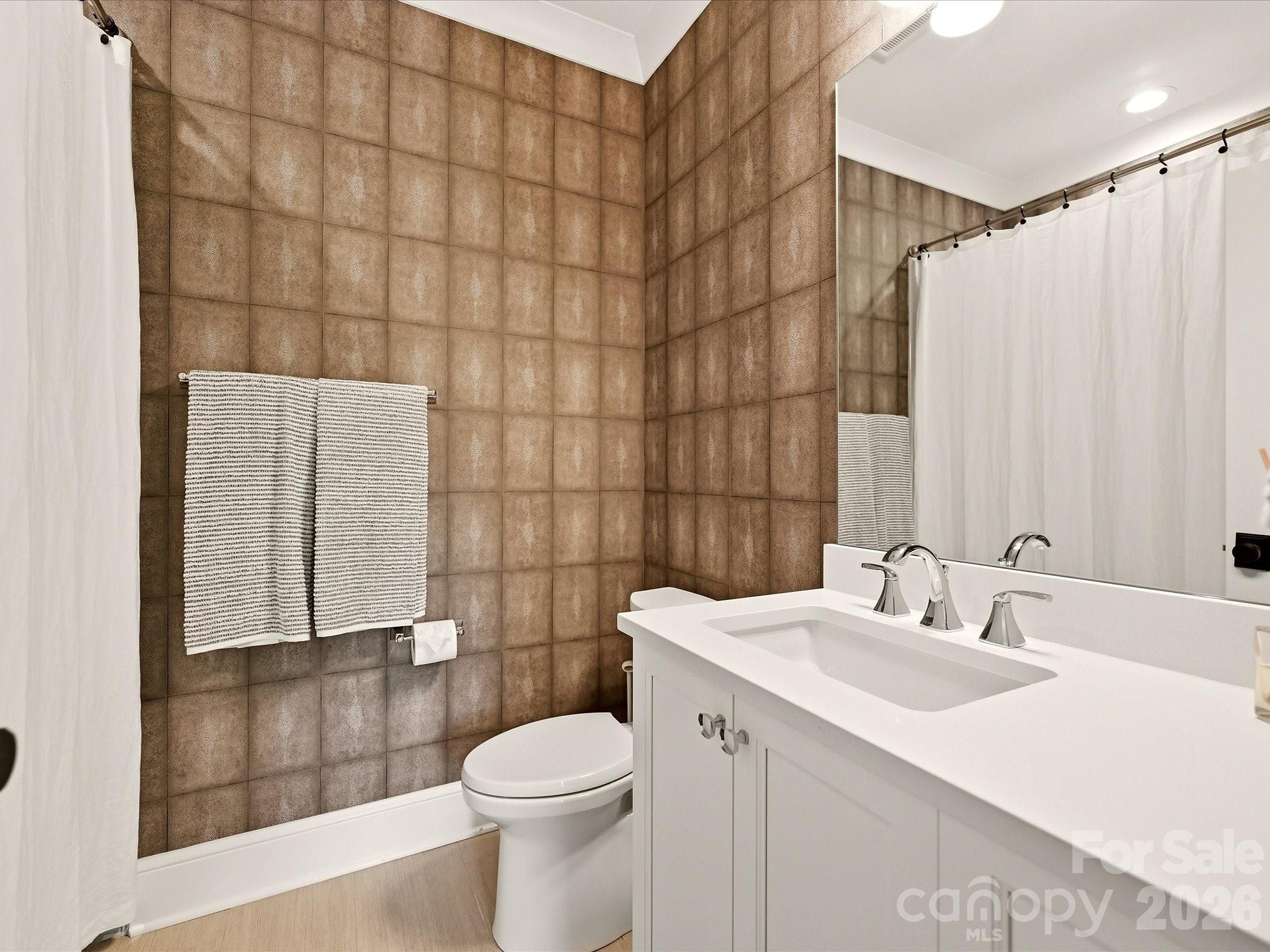 2820 Irby Drive Property Photo 25