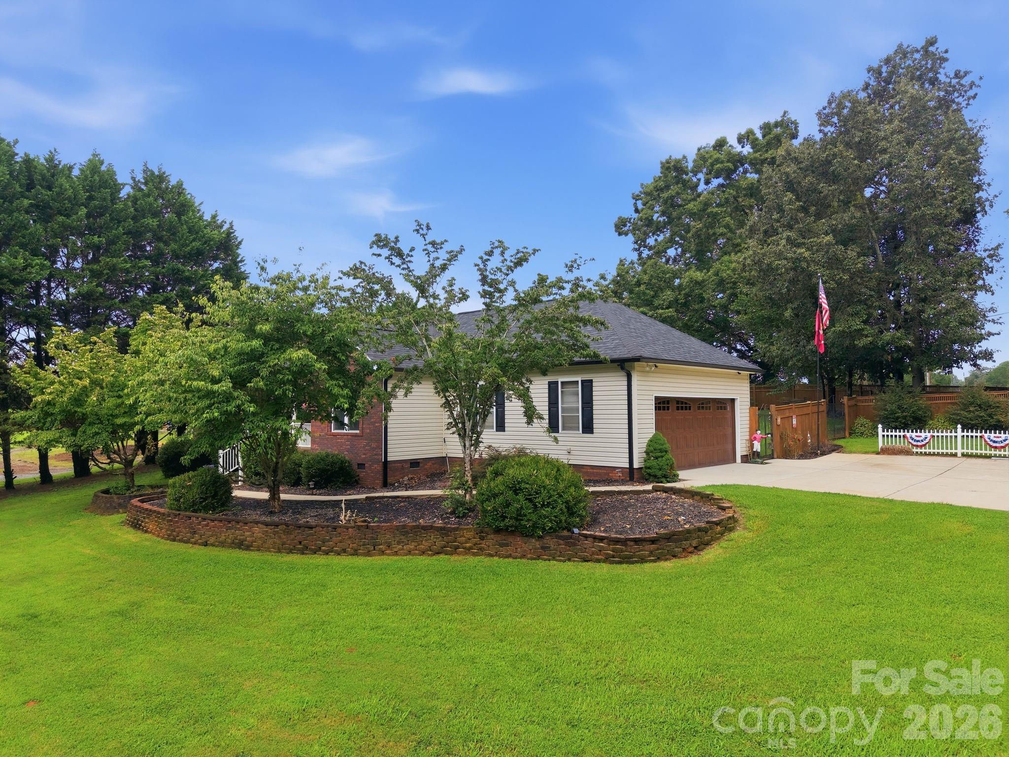 359 Huffstetler Lake Road Property Photo 5